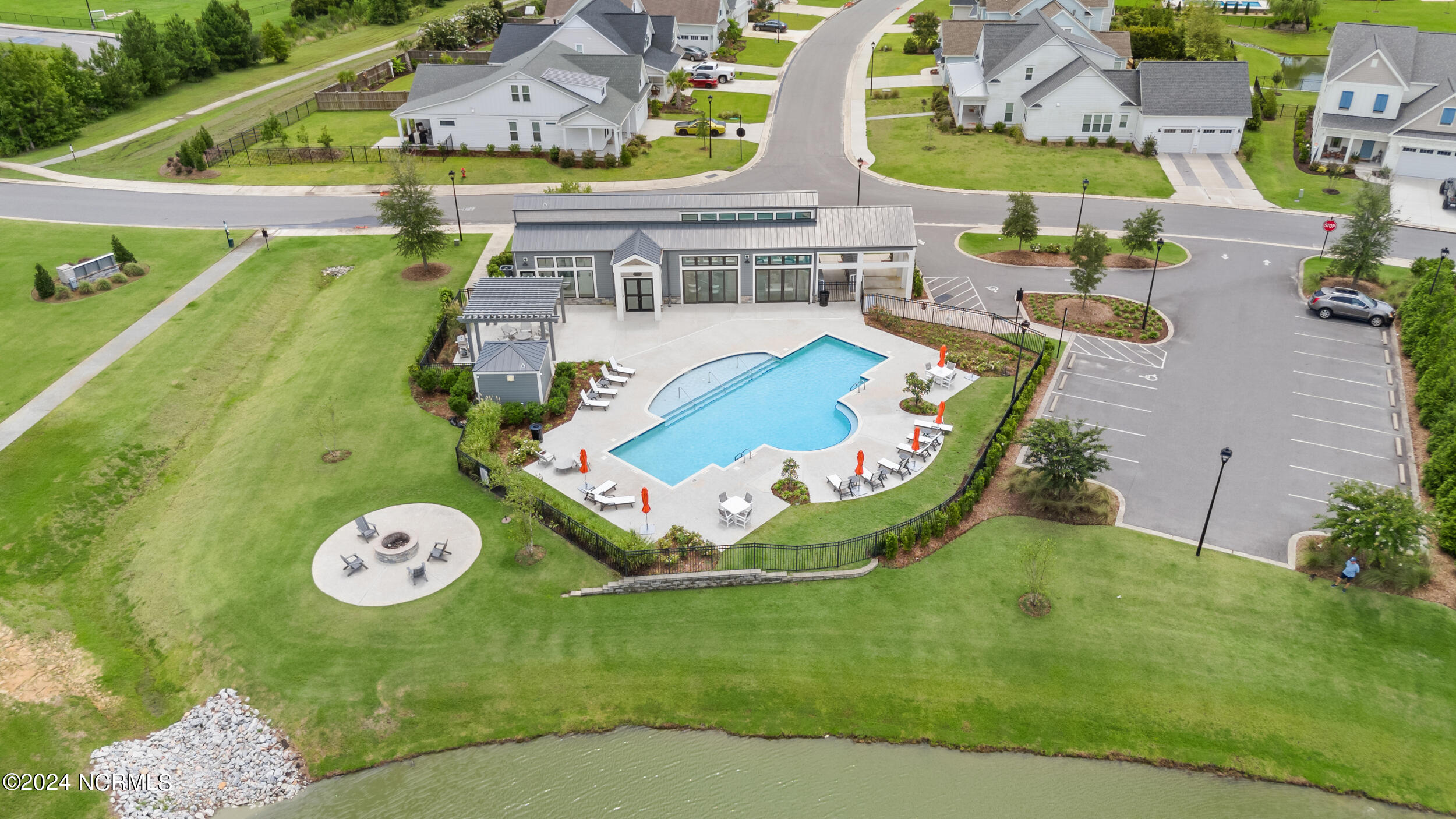 8205 Moss Bridge Court