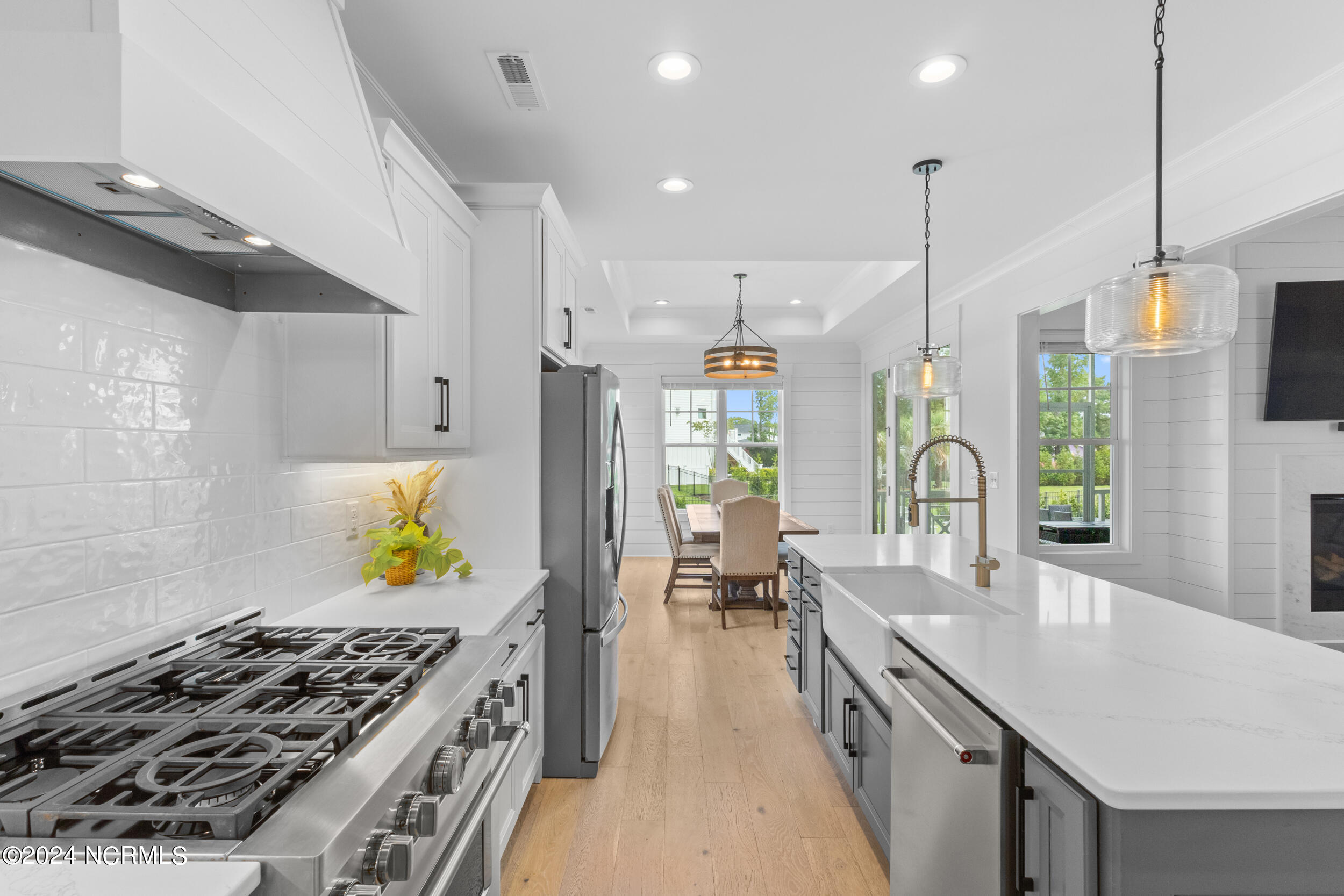 8205 Moss Bridge Court