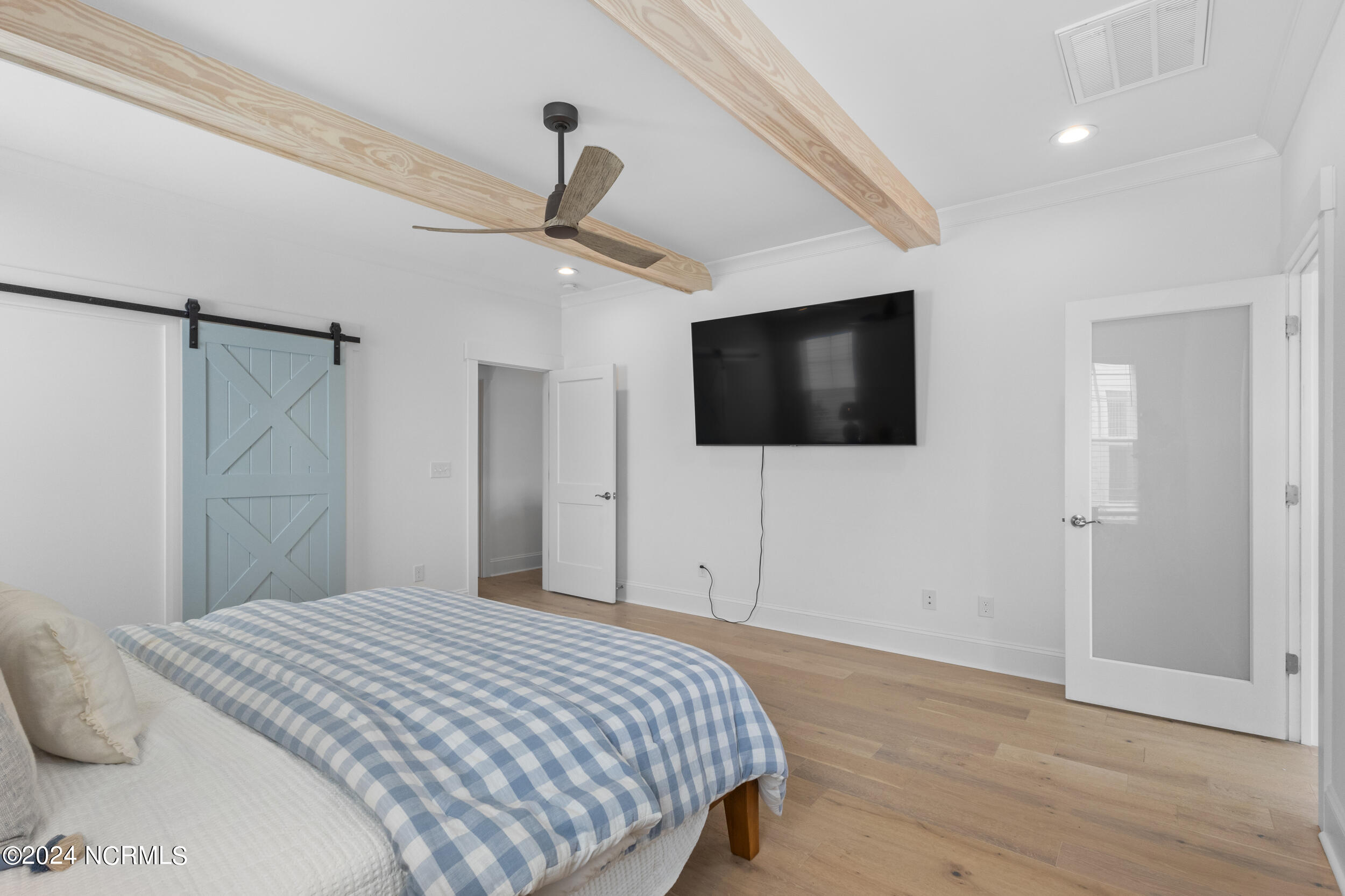 8205 Moss Bridge Court