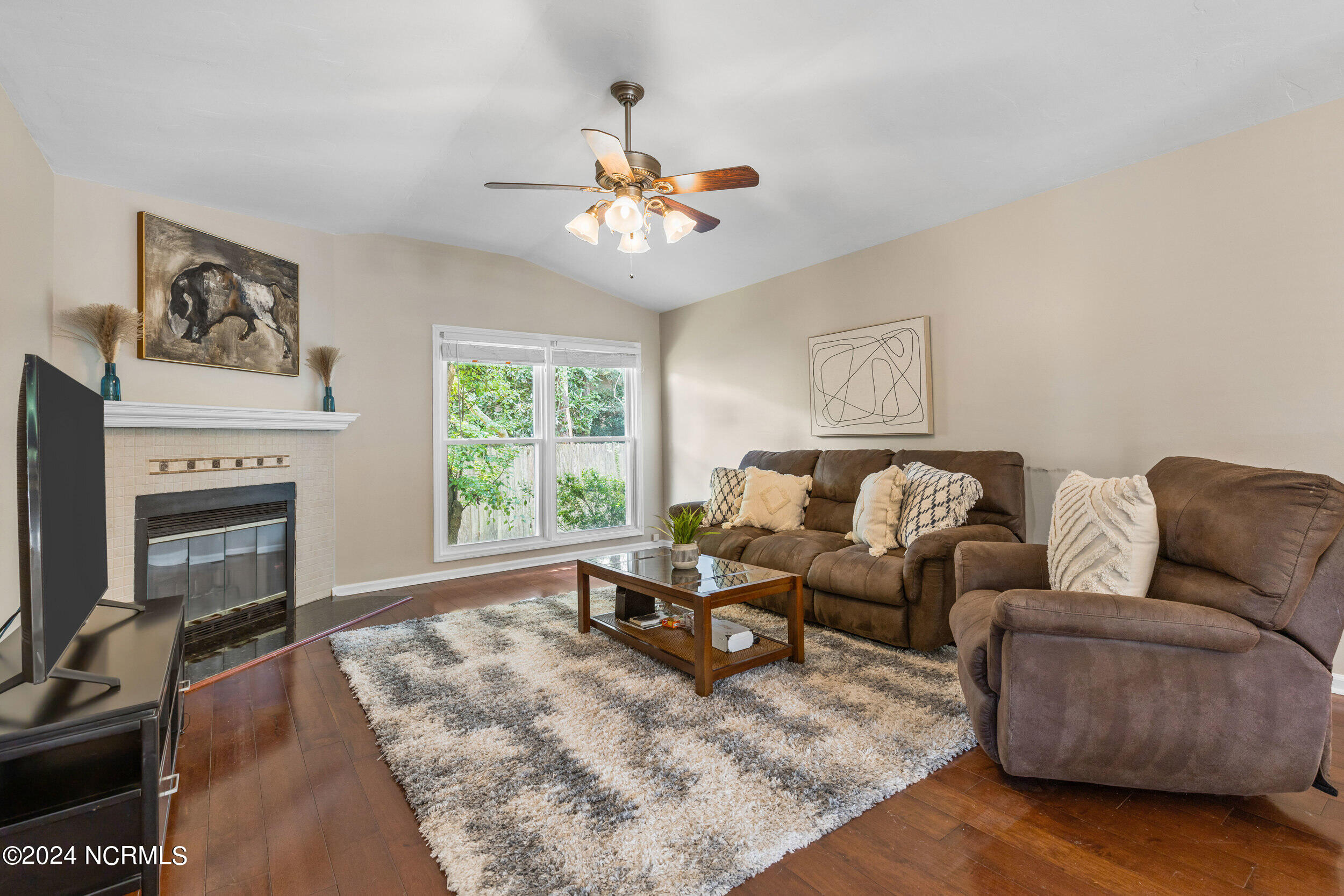 111 Dron Place