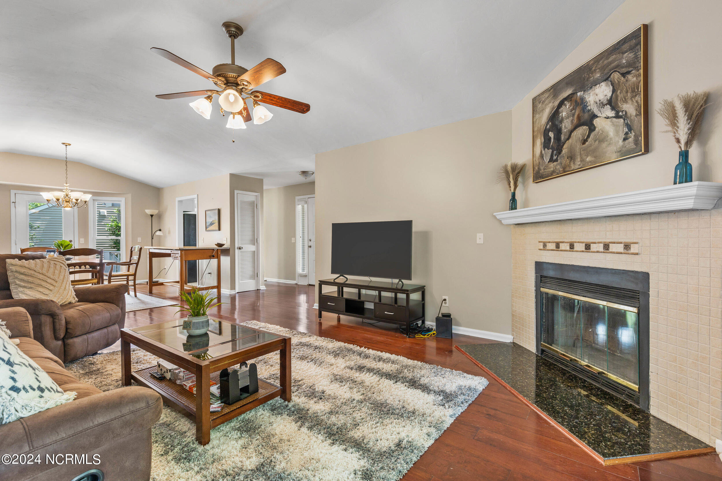 111 Dron Place