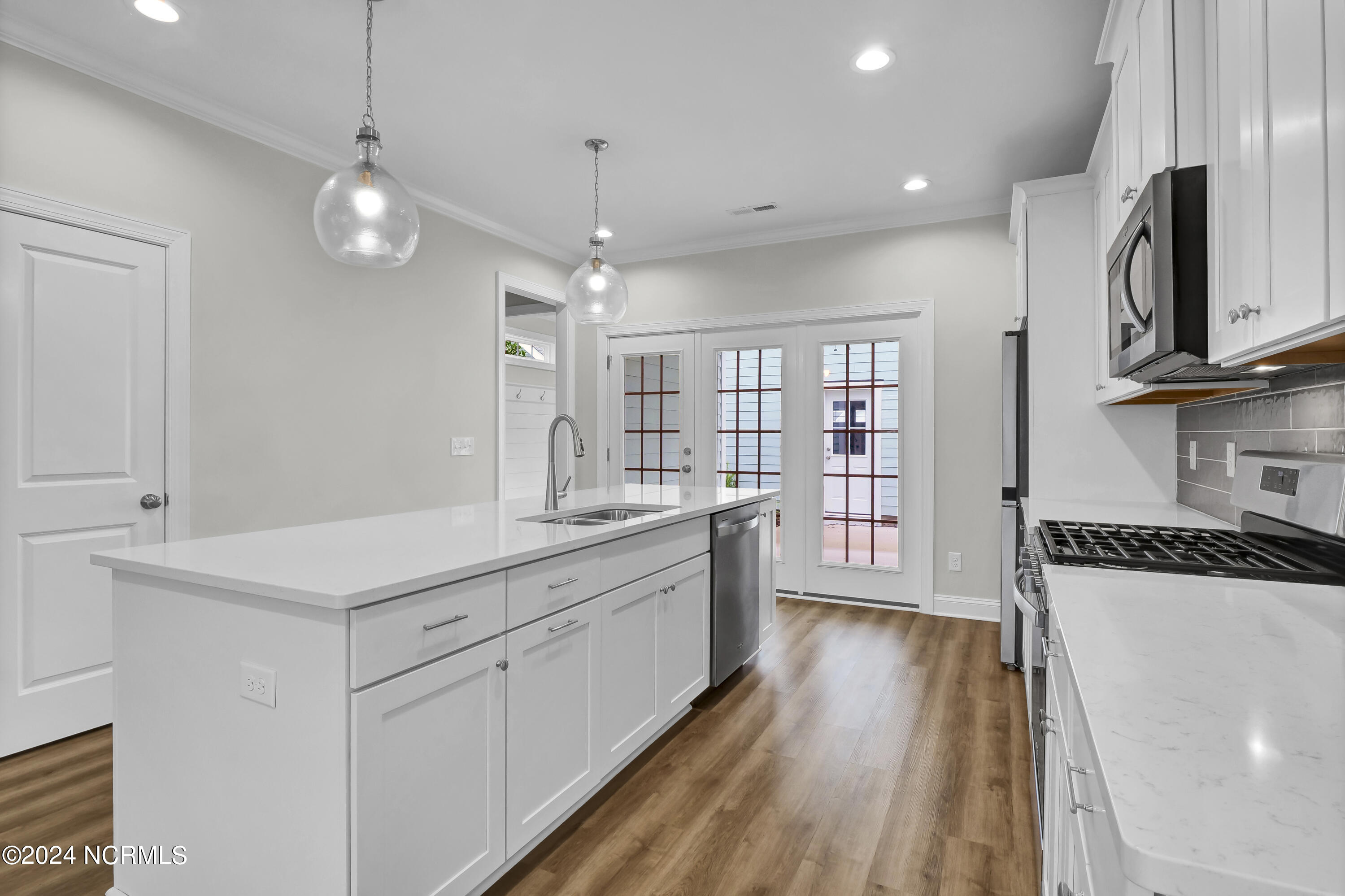 819 Edgerton Drive