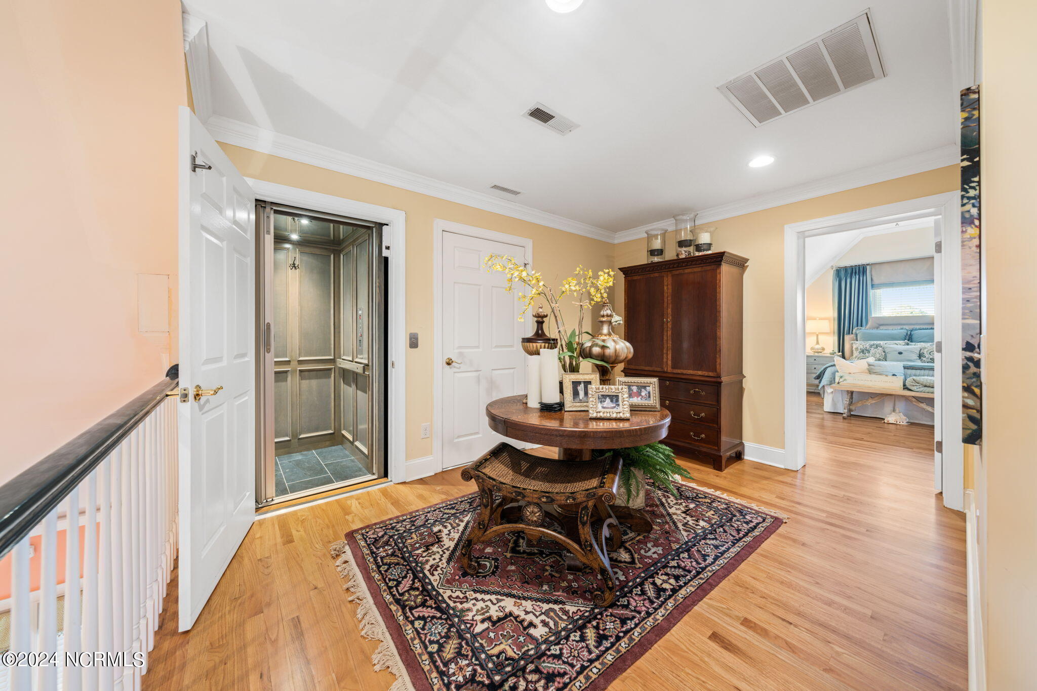 1111 Merchant Lane