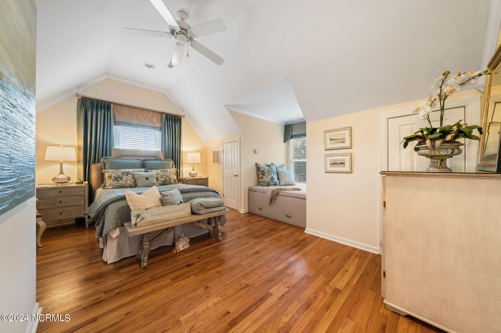 1111 Merchant Lane