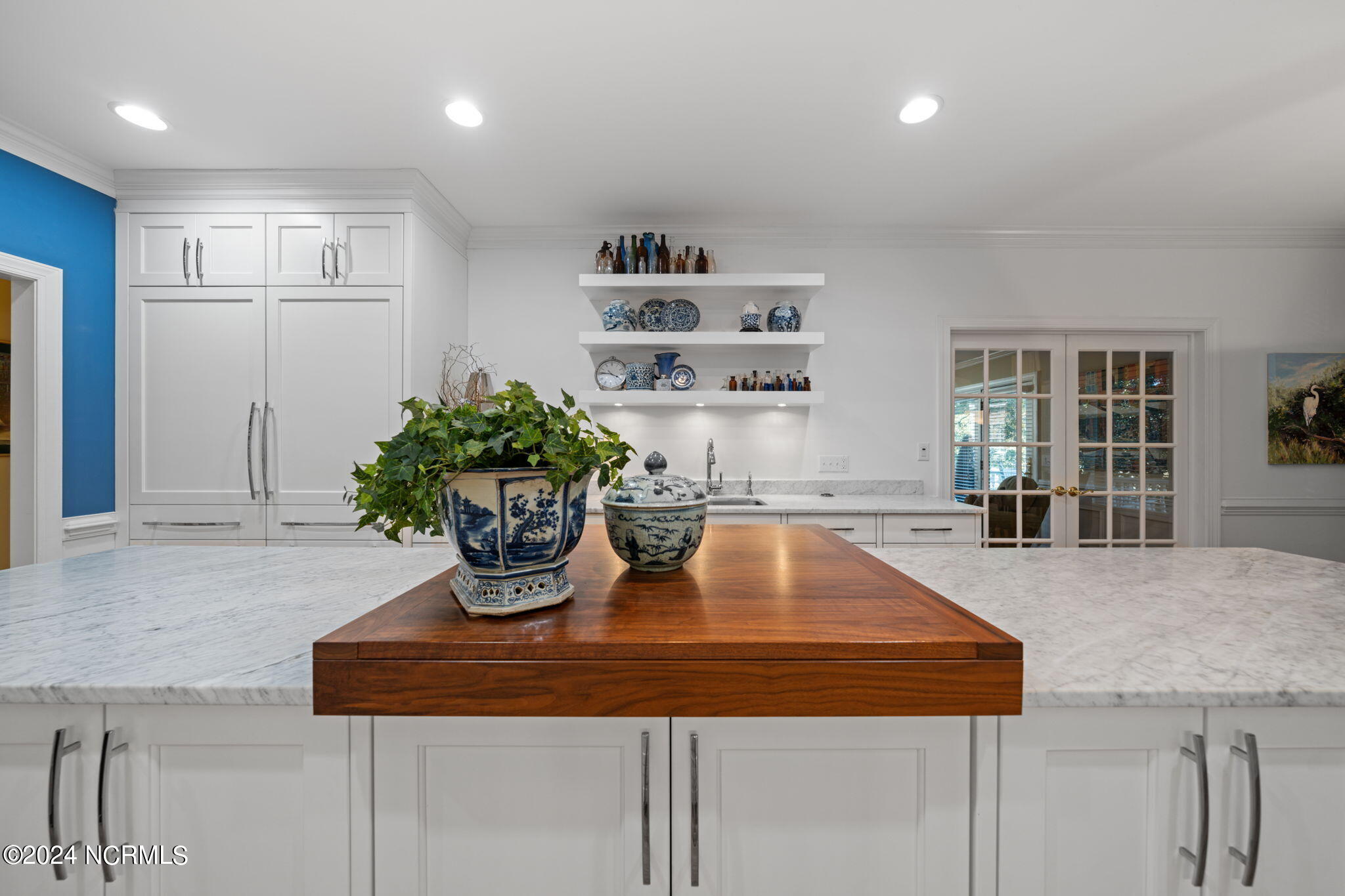 1111 Merchant Lane