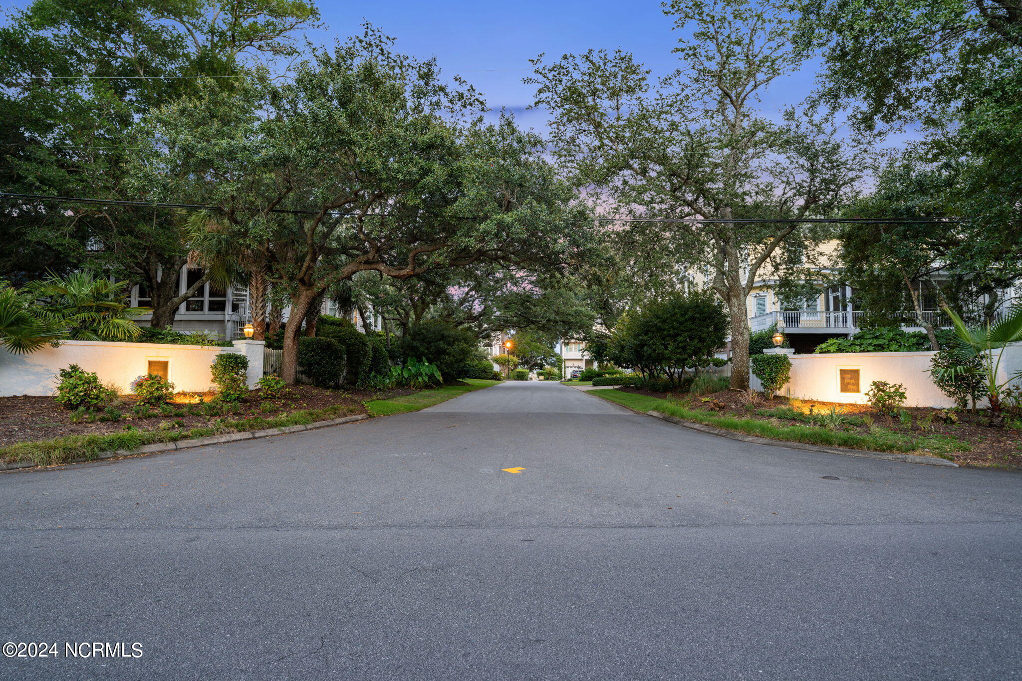 1111 Merchant Lane