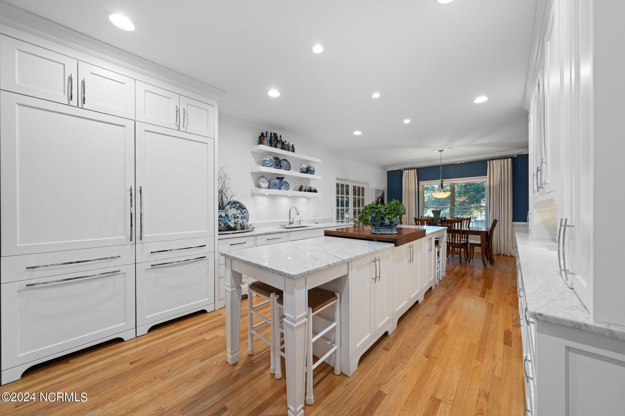 1111 Merchant Lane