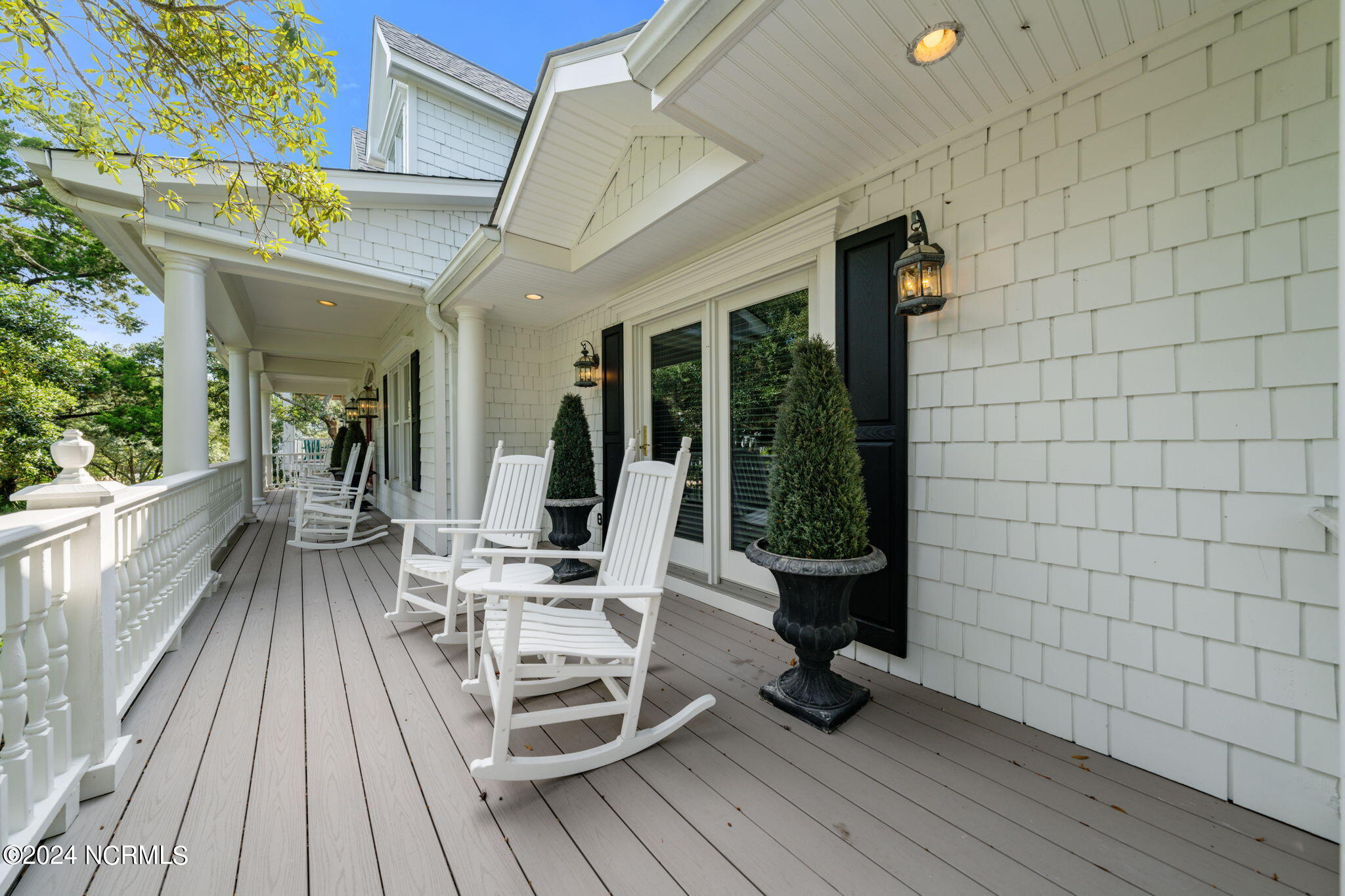 1111 Merchant Lane