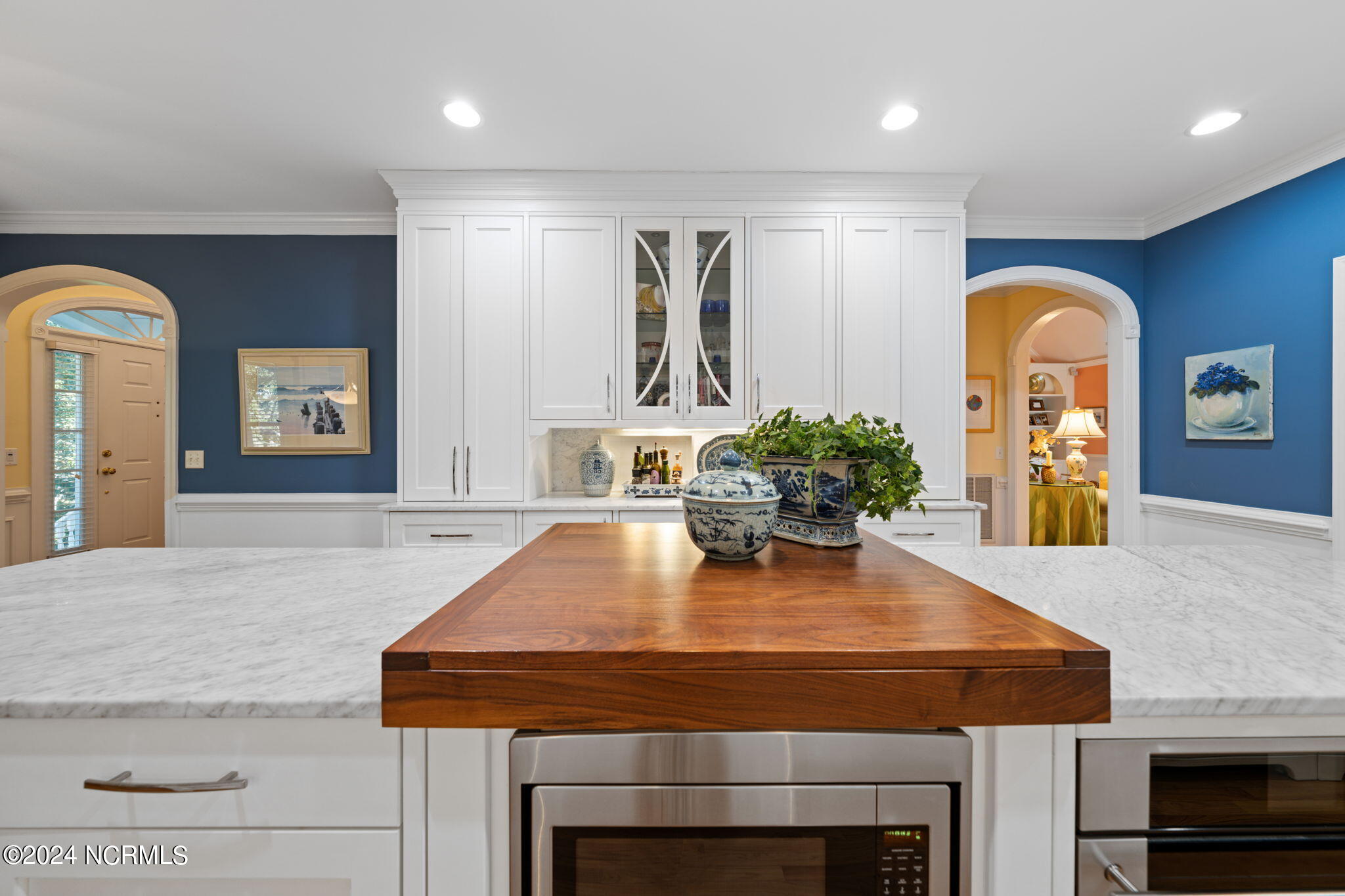 1111 Merchant Lane