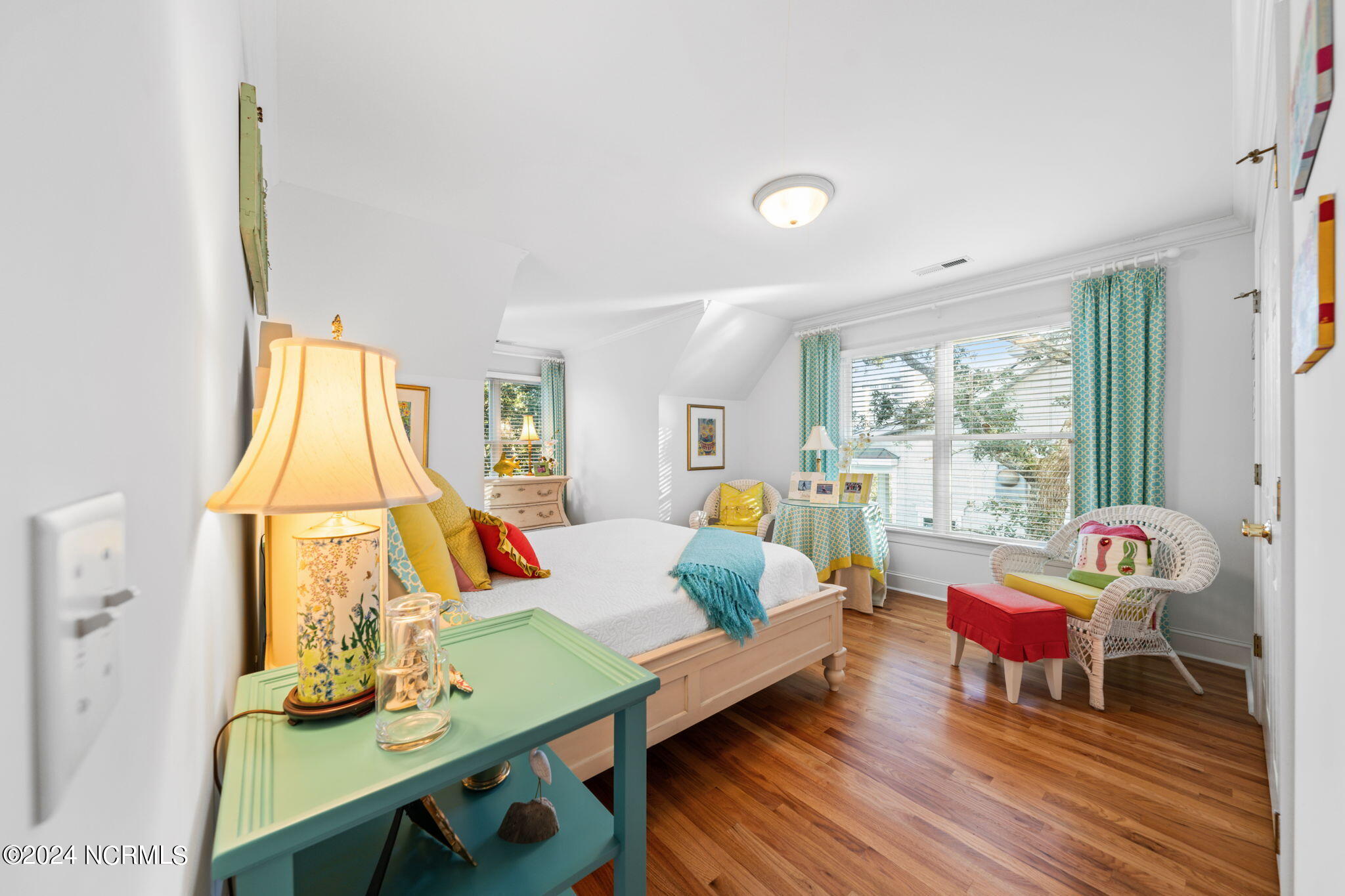 1111 Merchant Lane