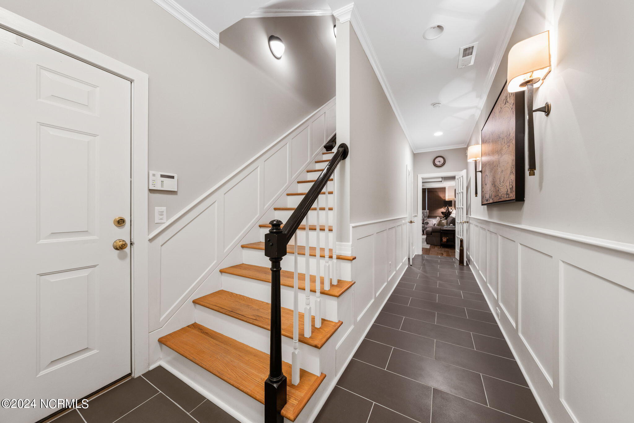 1111 Merchant Lane
