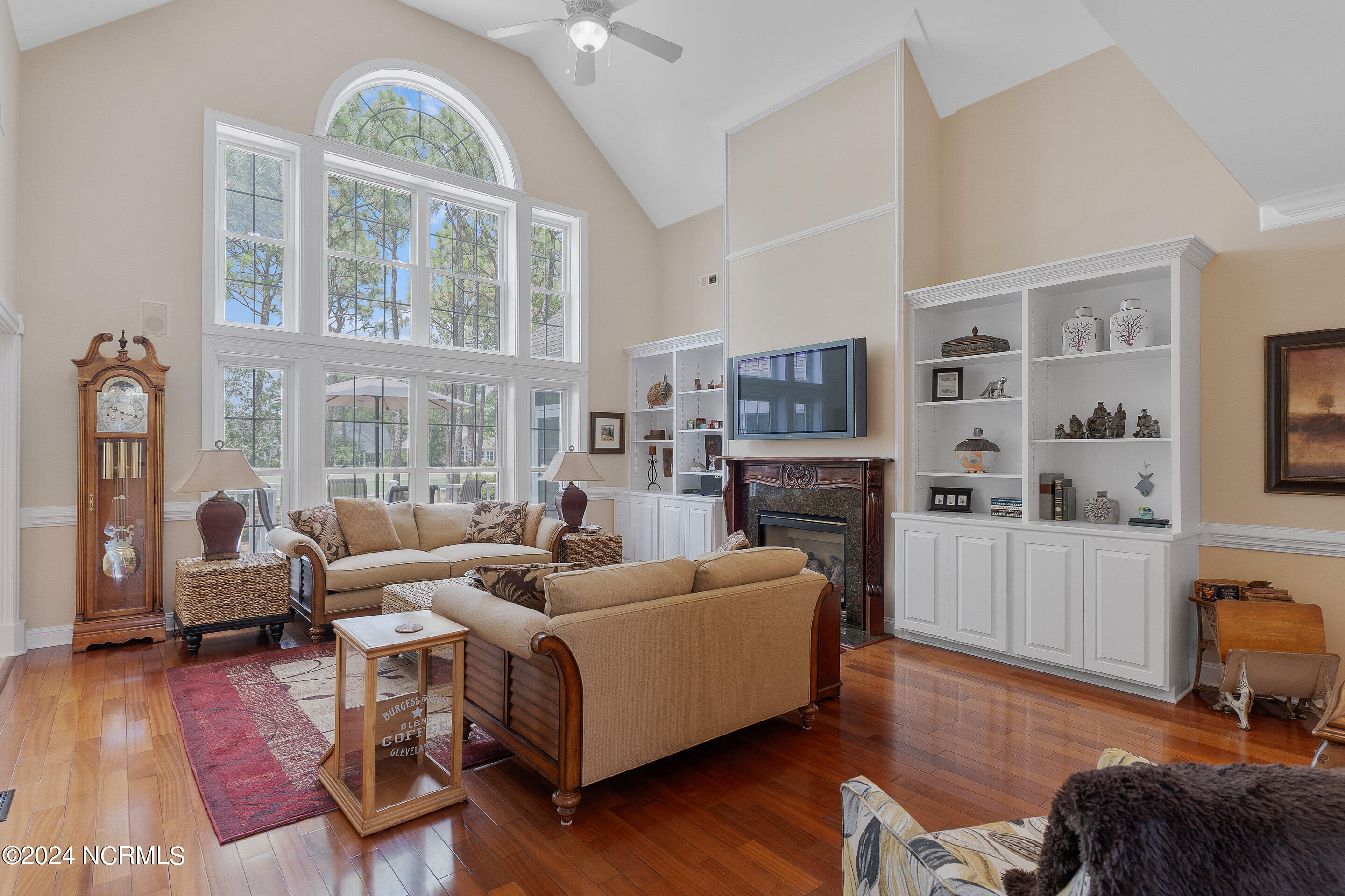 2824 Irwin Drive