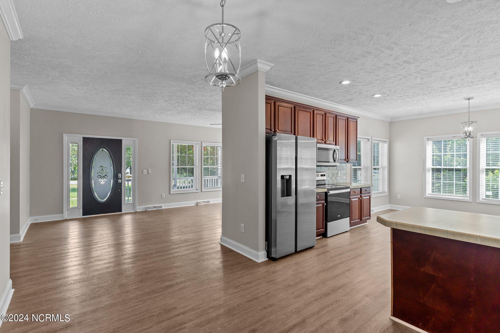 300 Sunnyvale Drive