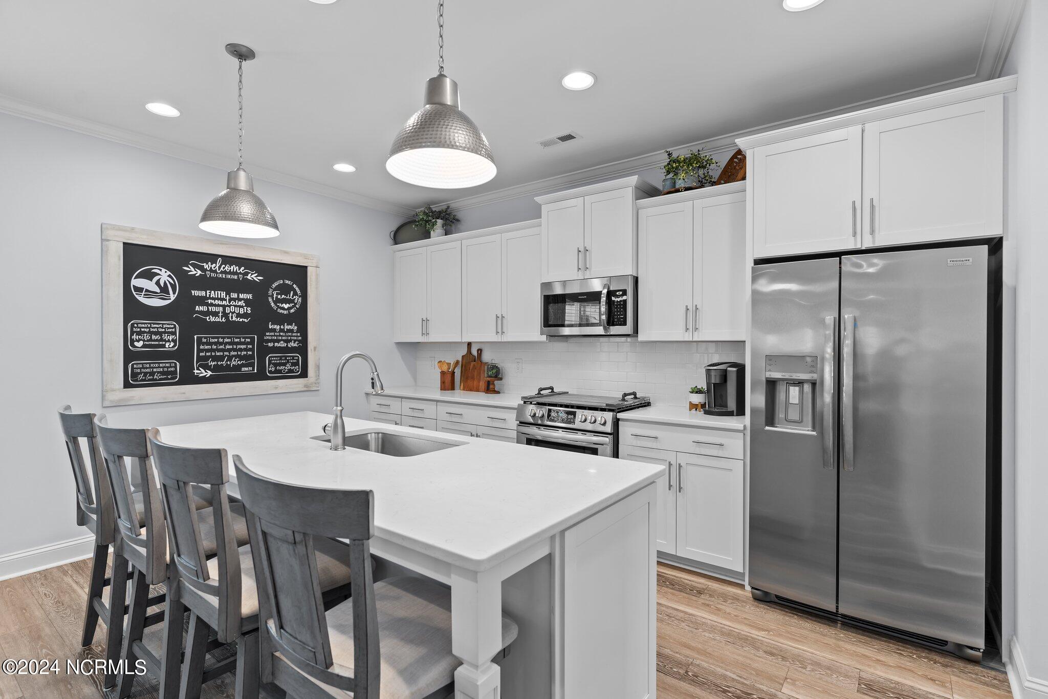 5961 Appomattox Drive