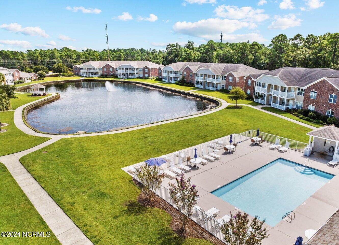 4416 Jay Bird Circle, Unit 202