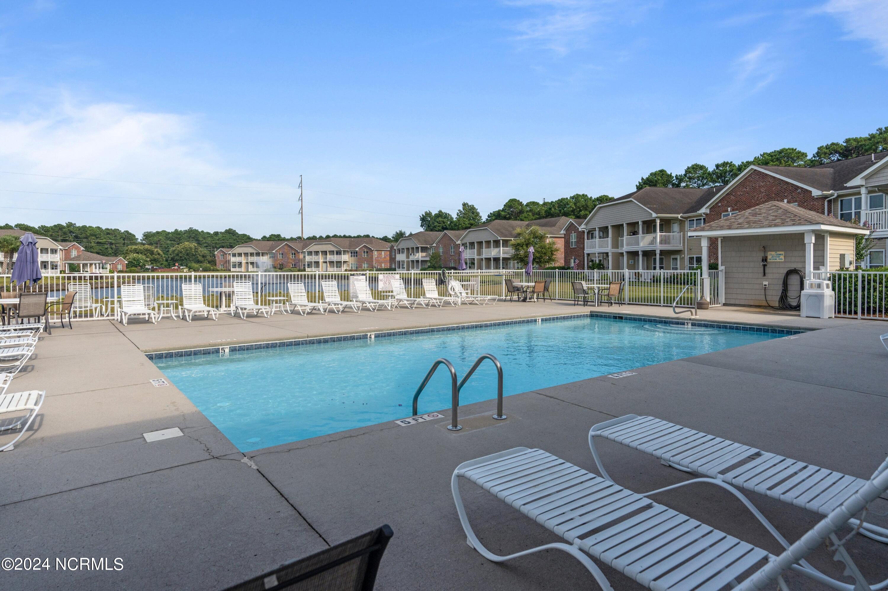 4416 Jay Bird Circle, Unit 202