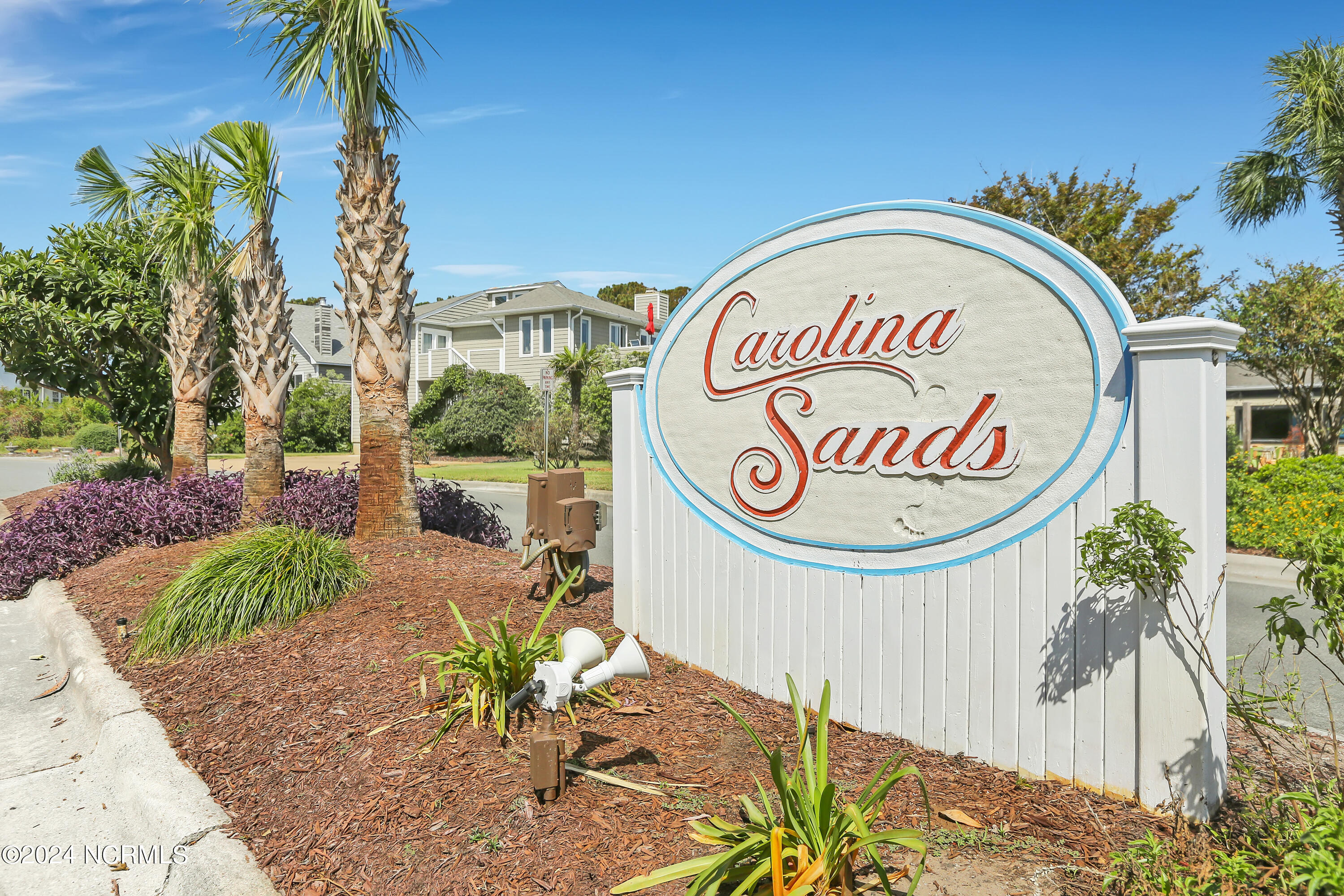 306 Seafarer Drive