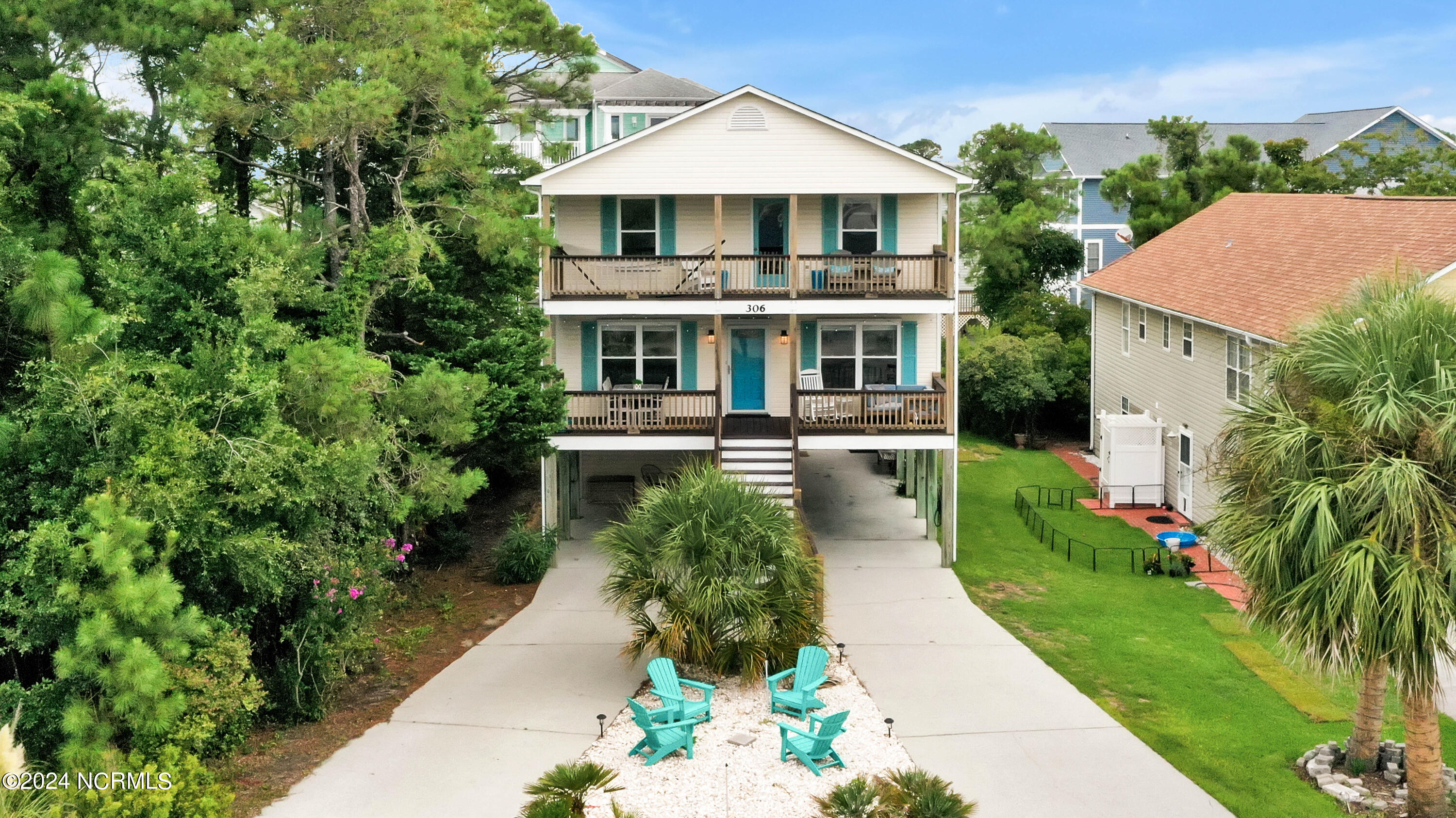306 Seafarer Drive