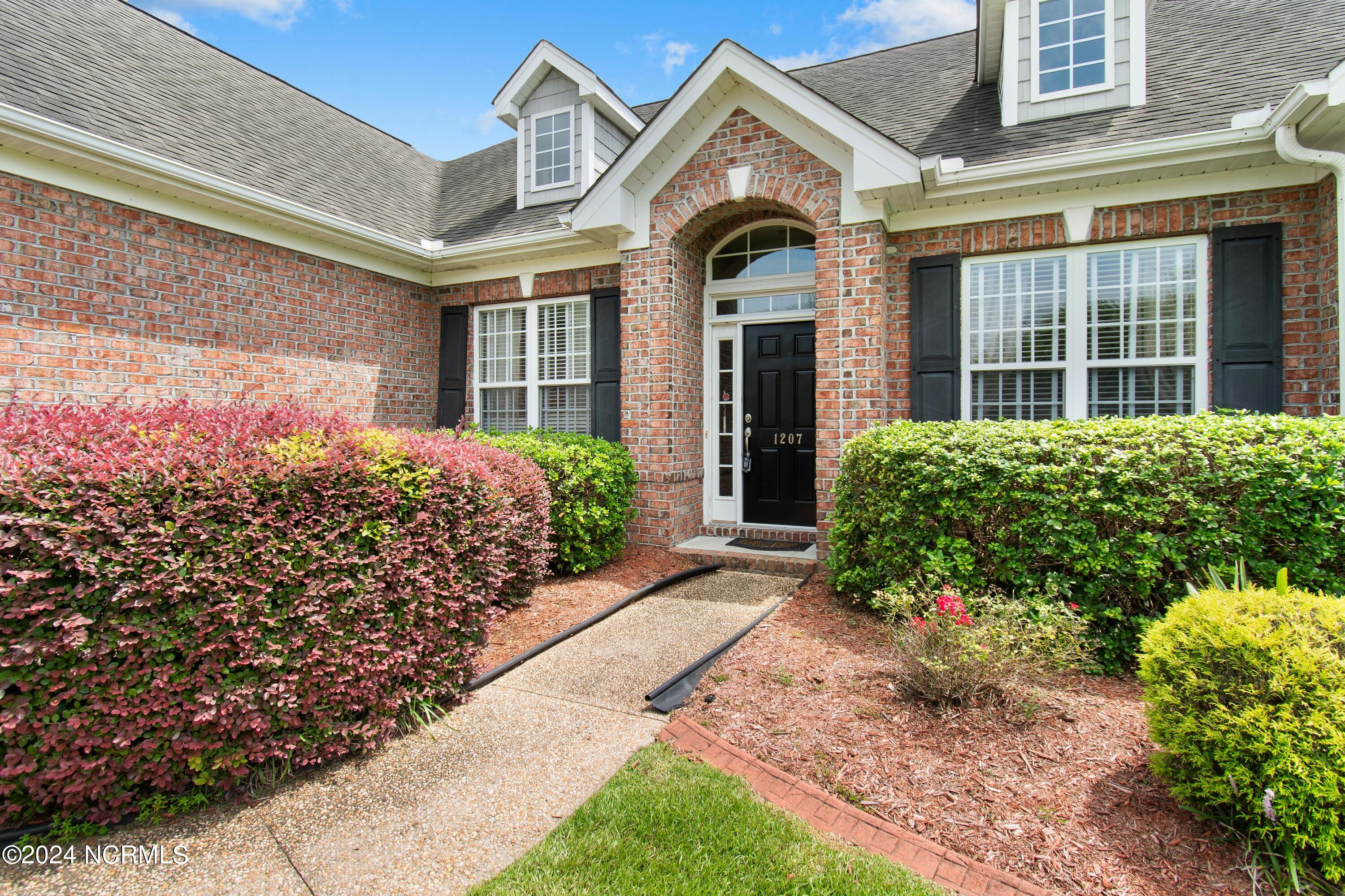 1207 Atrium Way