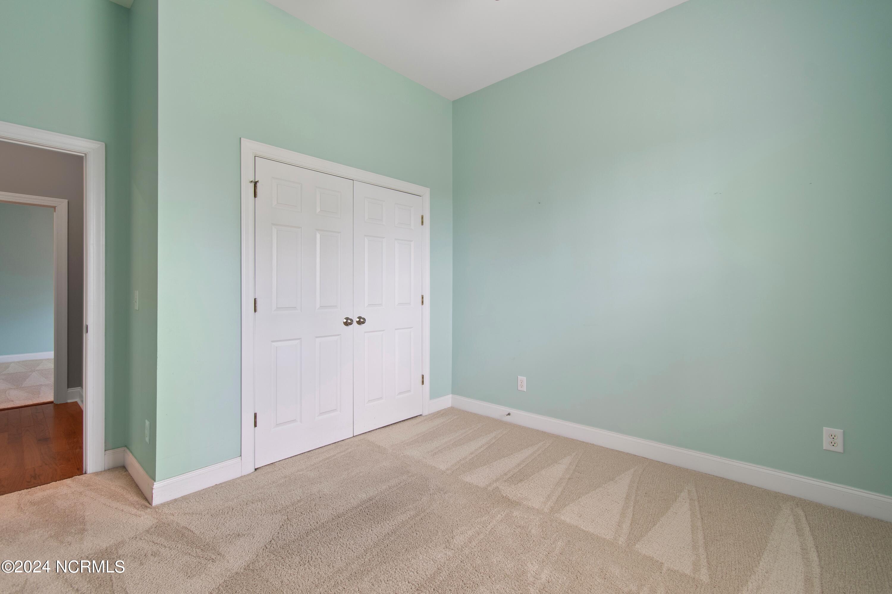 1207 Atrium Way