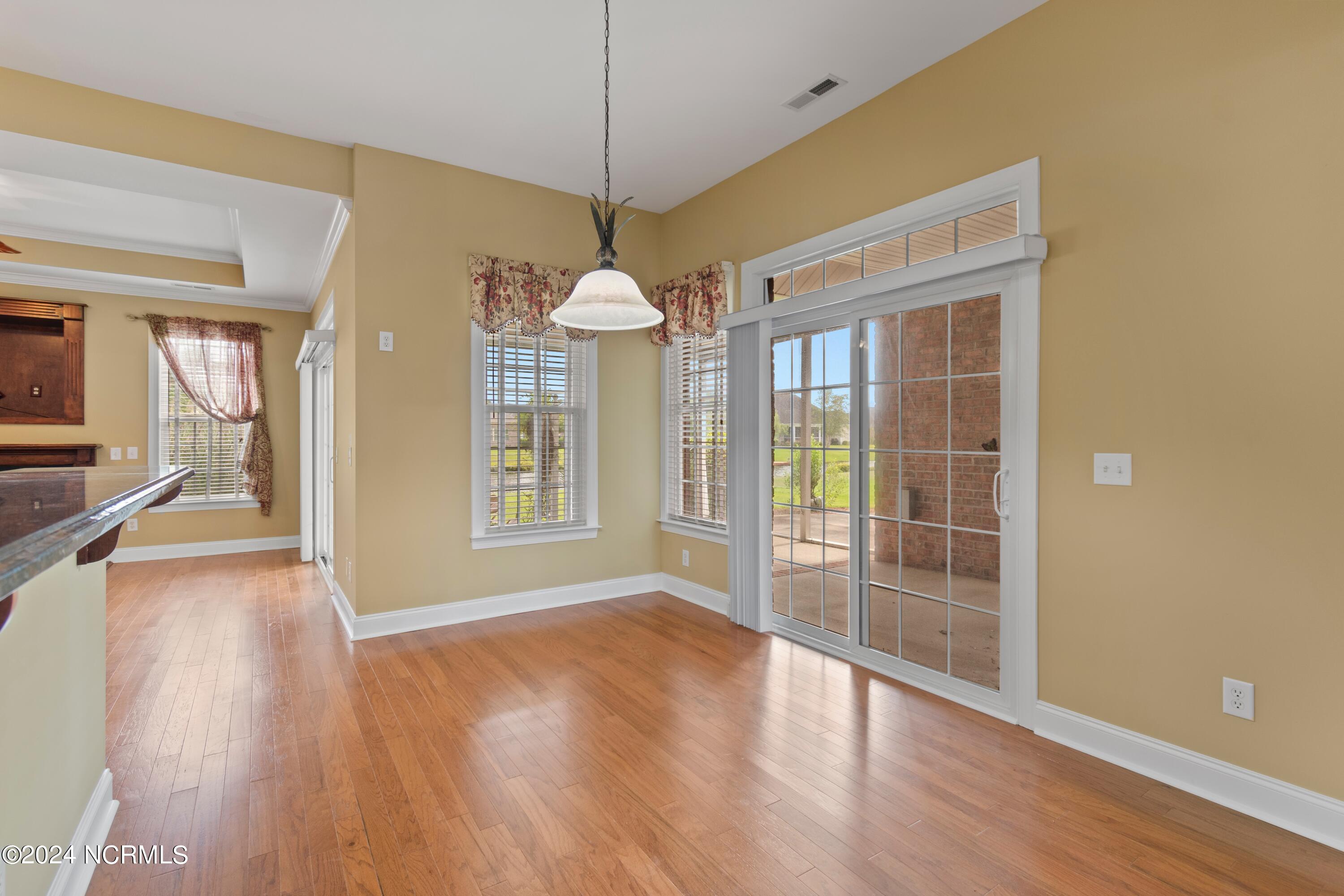 1207 Atrium Way