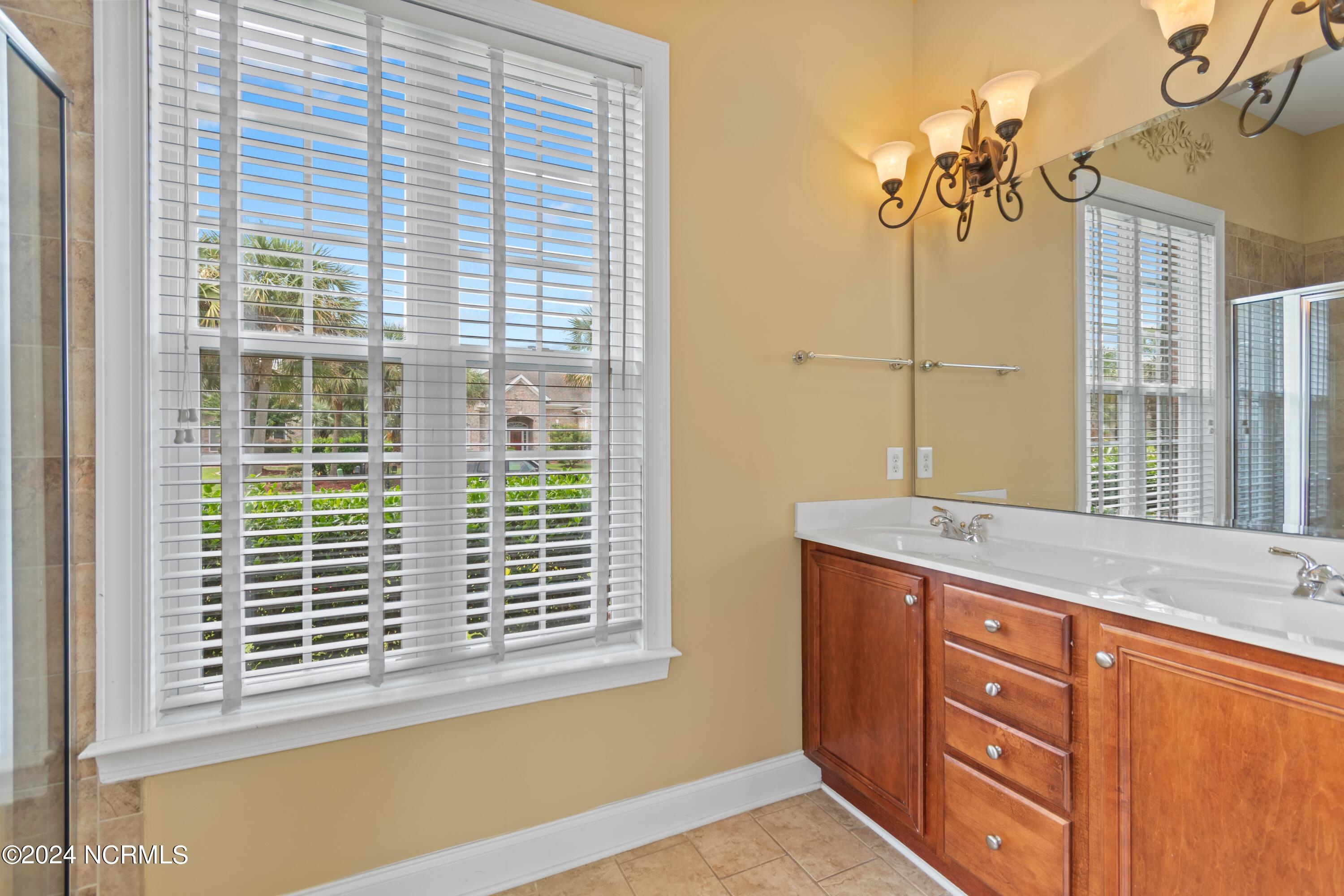 1207 Atrium Way