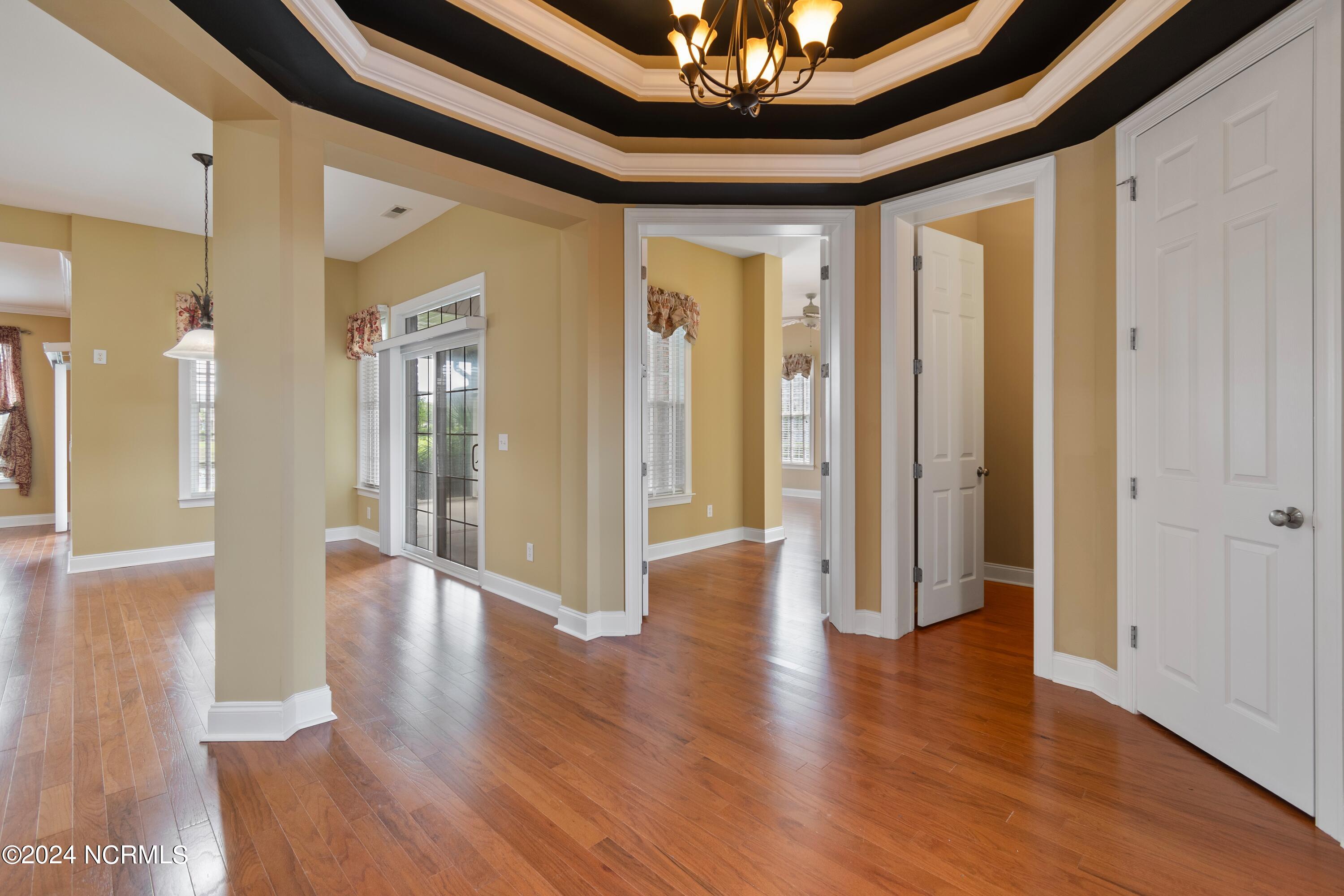 1207 Atrium Way