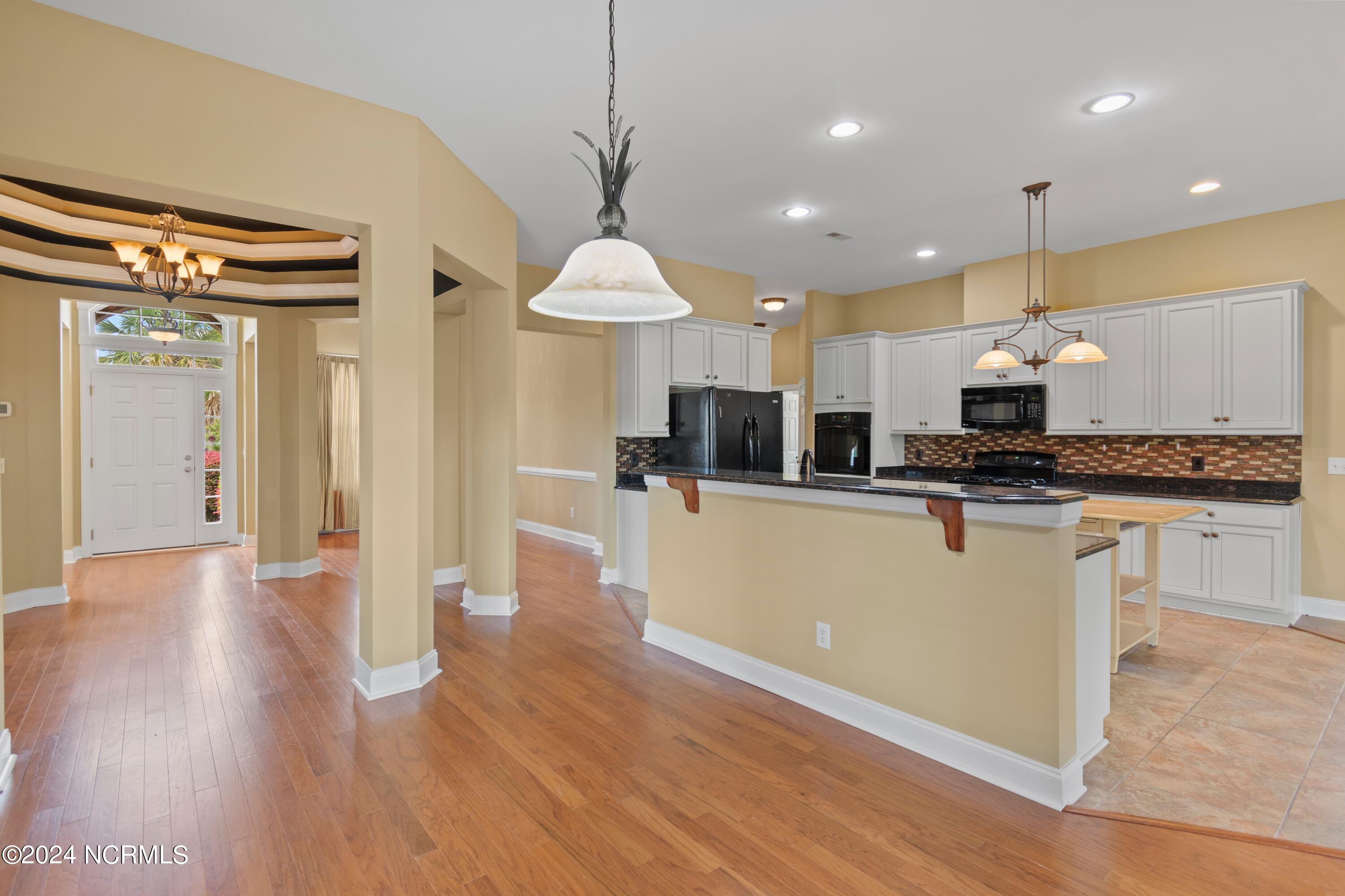 1207 Atrium Way