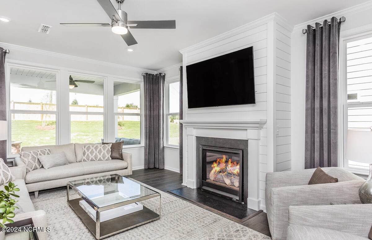 345 Keepsake Drive