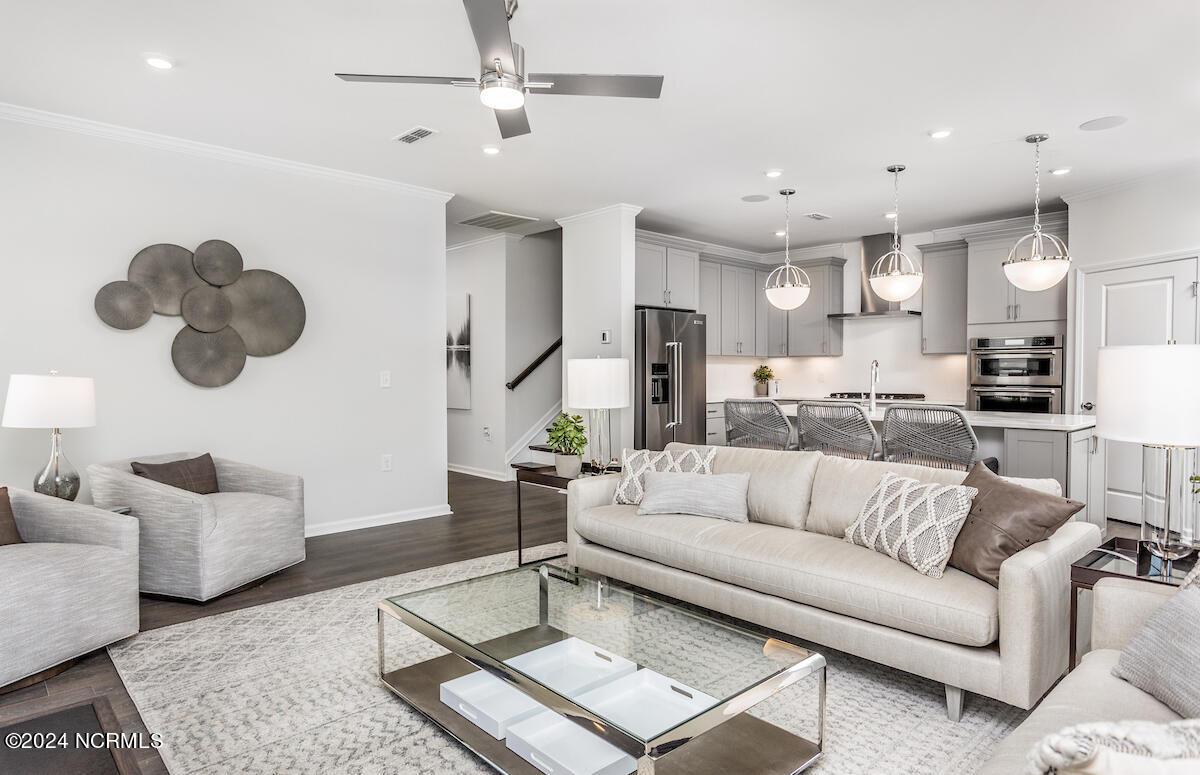 345 Keepsake Drive