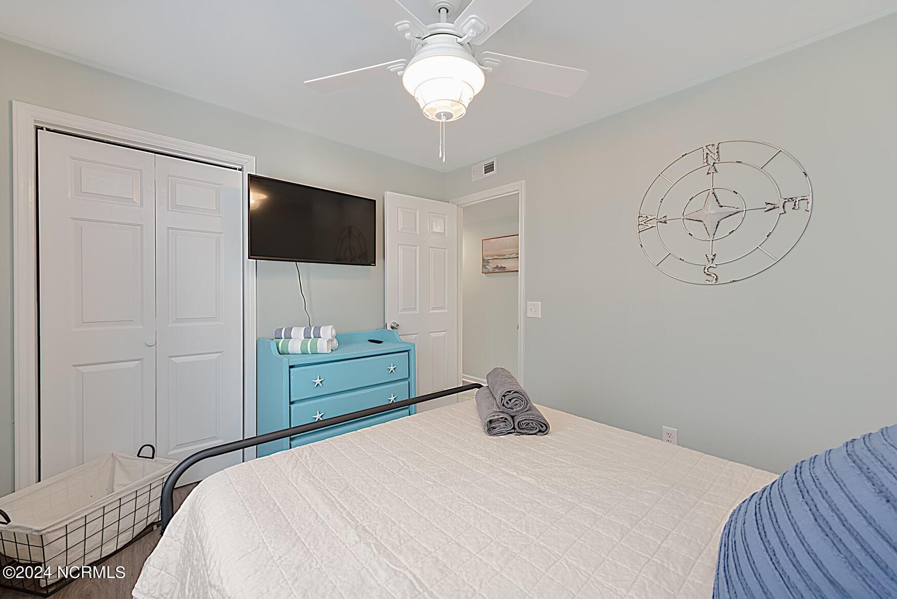 1609 Carolina Beach Avenue N 1