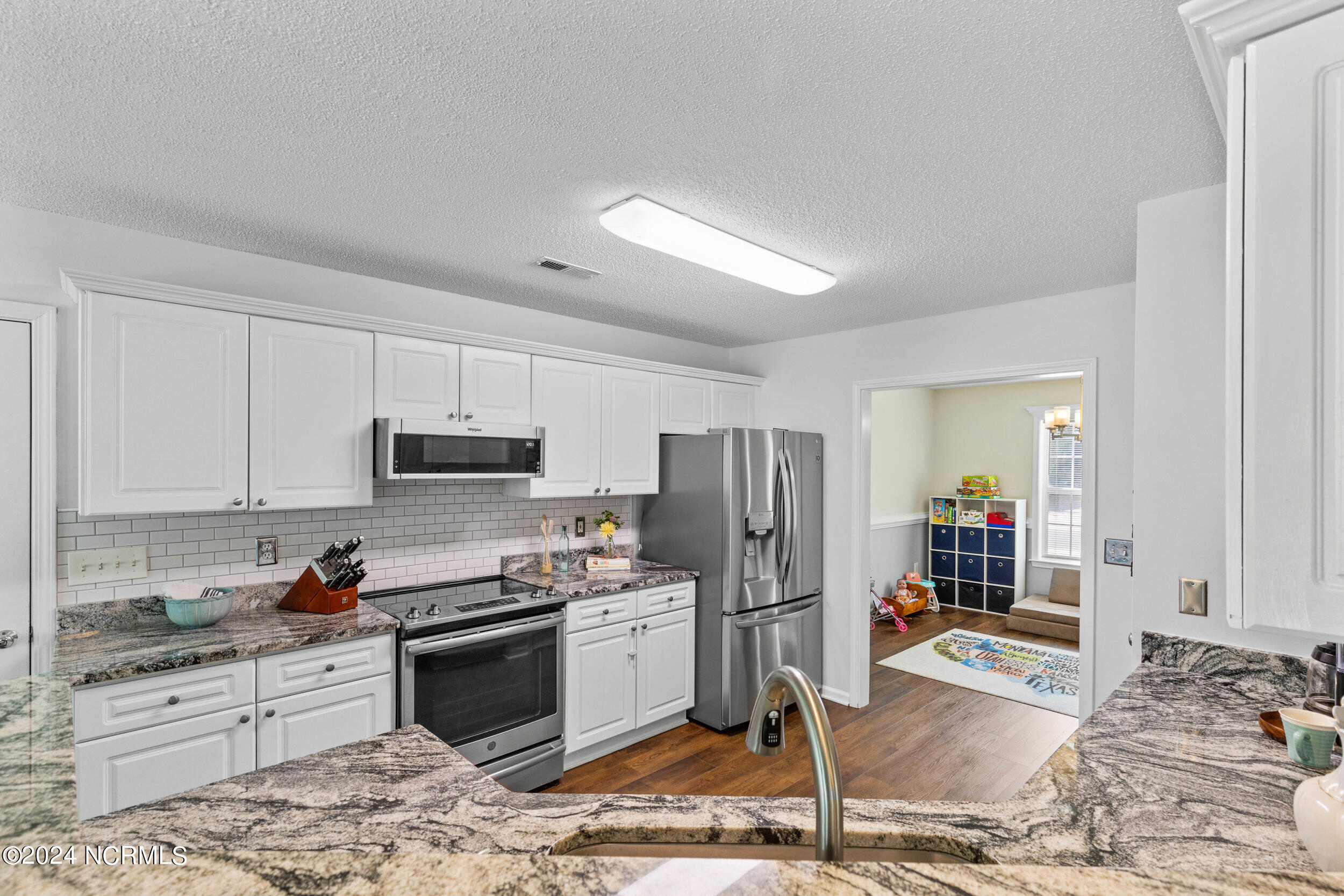 5021 Woods Edge Road