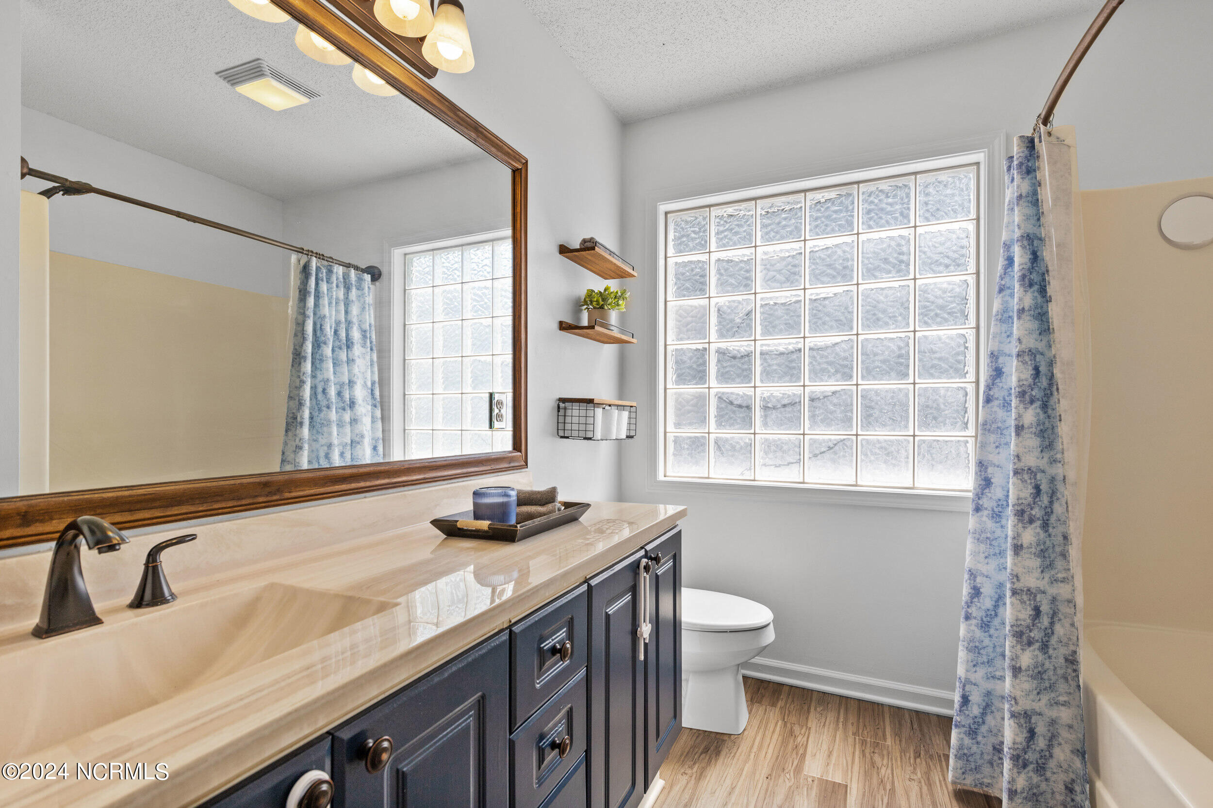 5021 Woods Edge Road