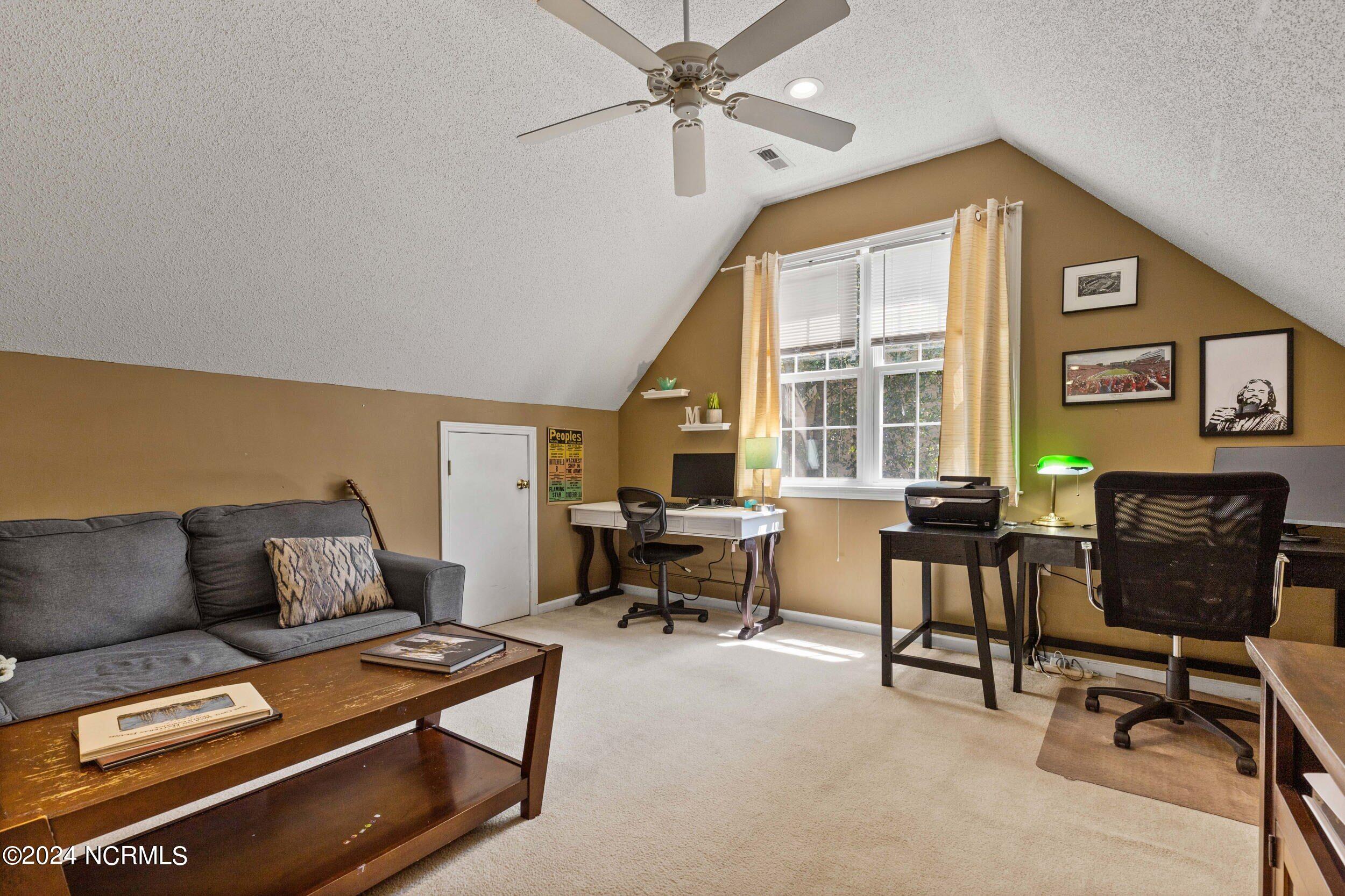 5021 Woods Edge Road