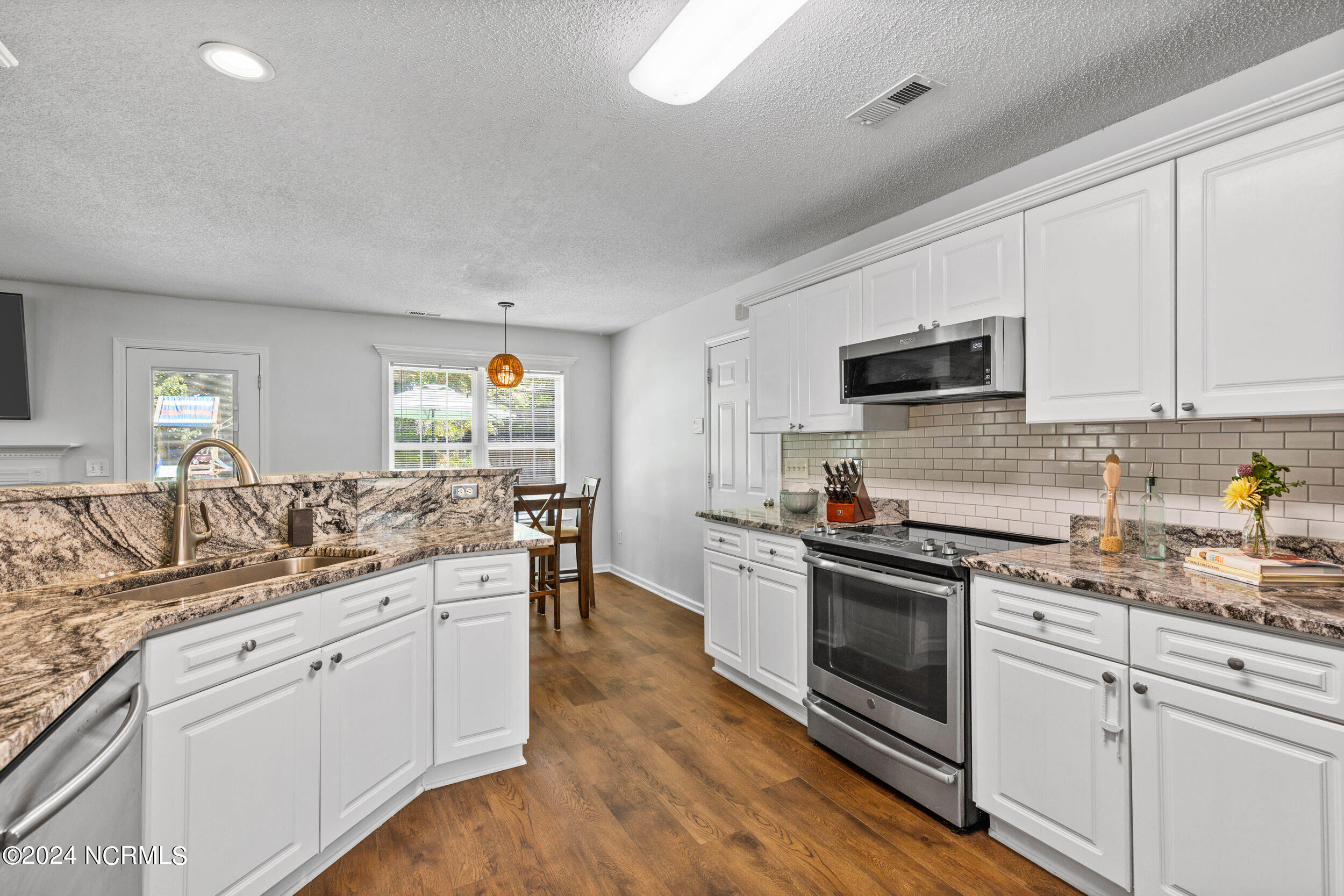 5021 Woods Edge Road