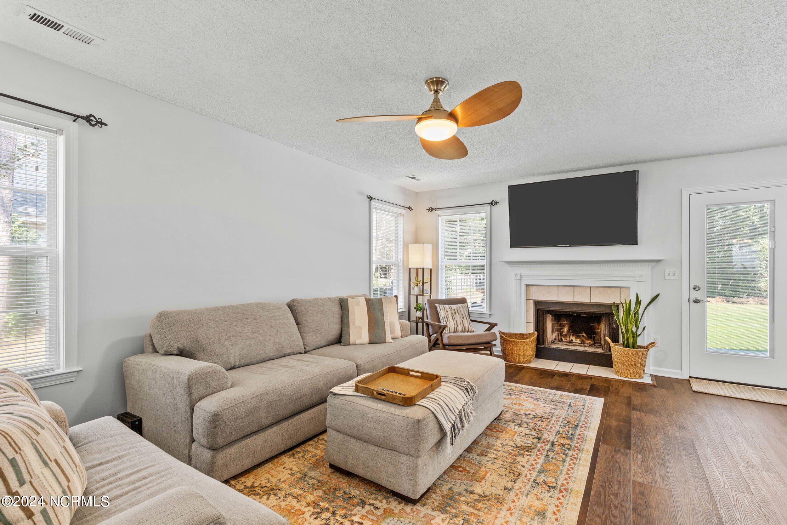 5021 Woods Edge Road