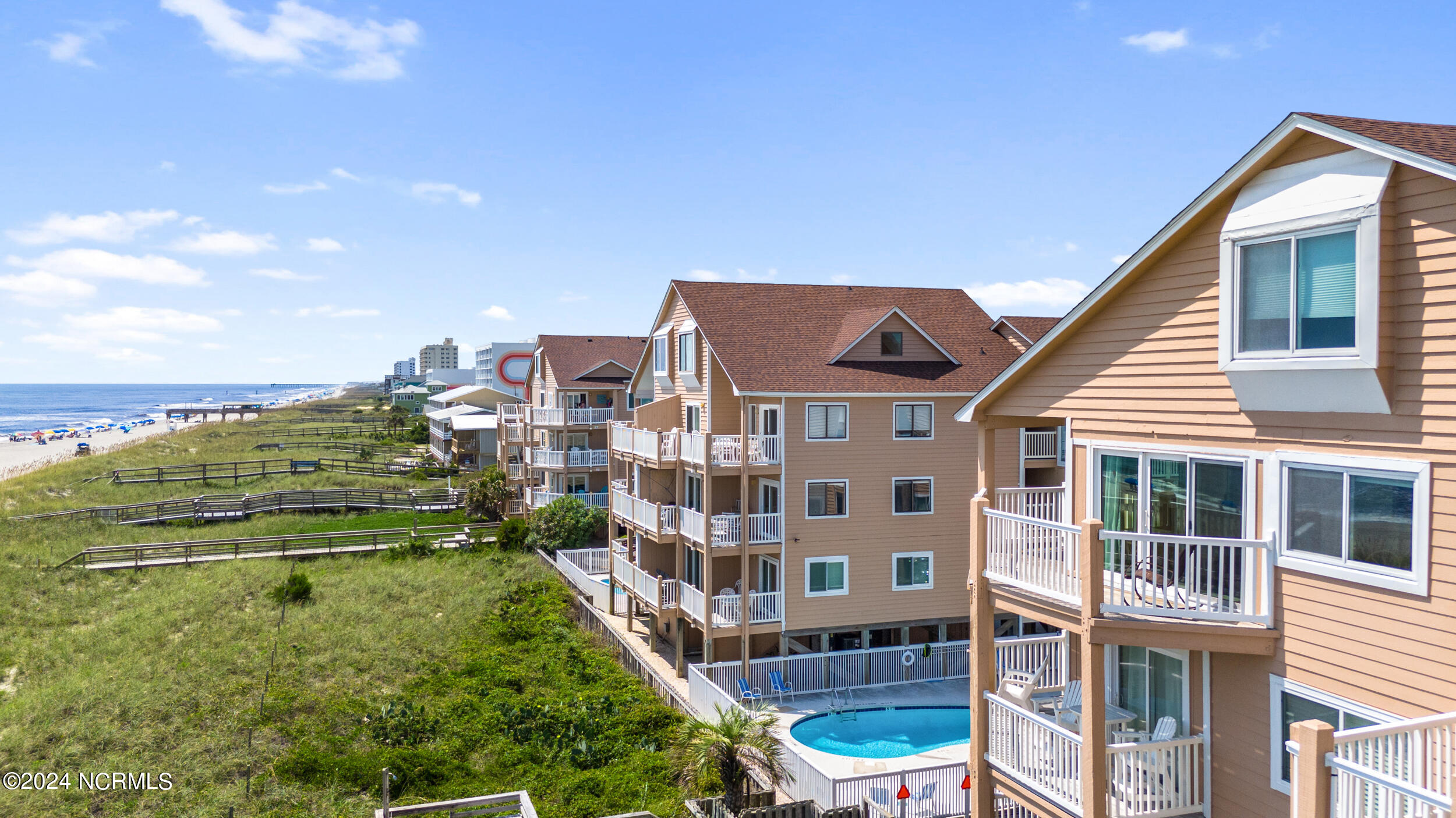 1101 Lake Park Boulevard S, A32