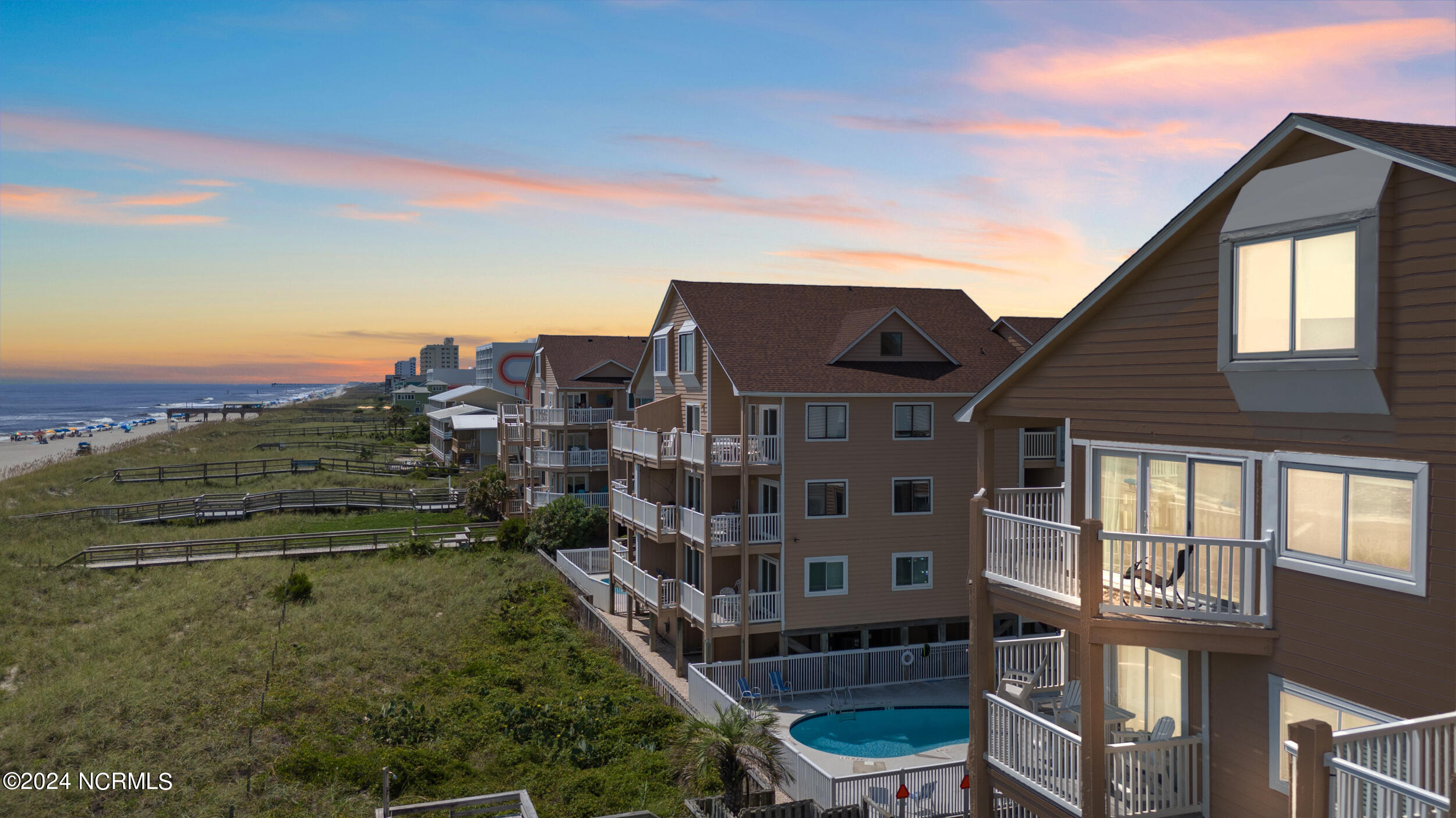 1101 Lake Park Boulevard S, A32