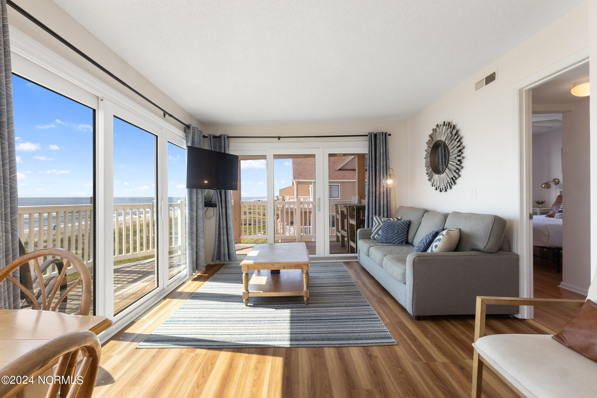 1101 Lake Park Boulevard S, A32