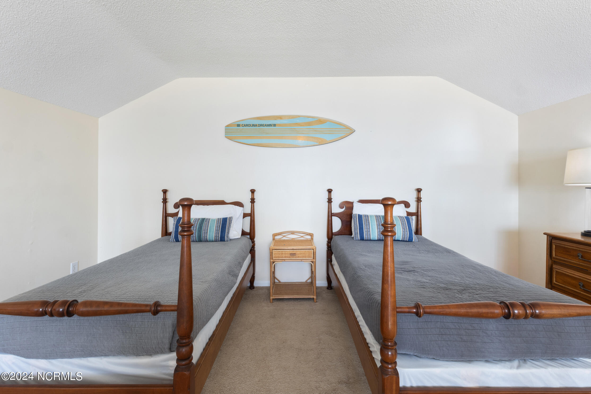 1101 Lake Park Boulevard S, A32