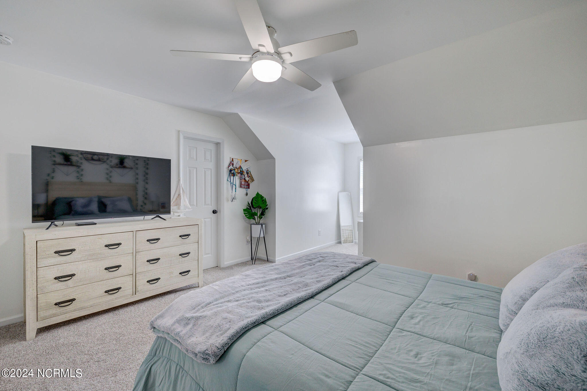 7403 Promontory Court N