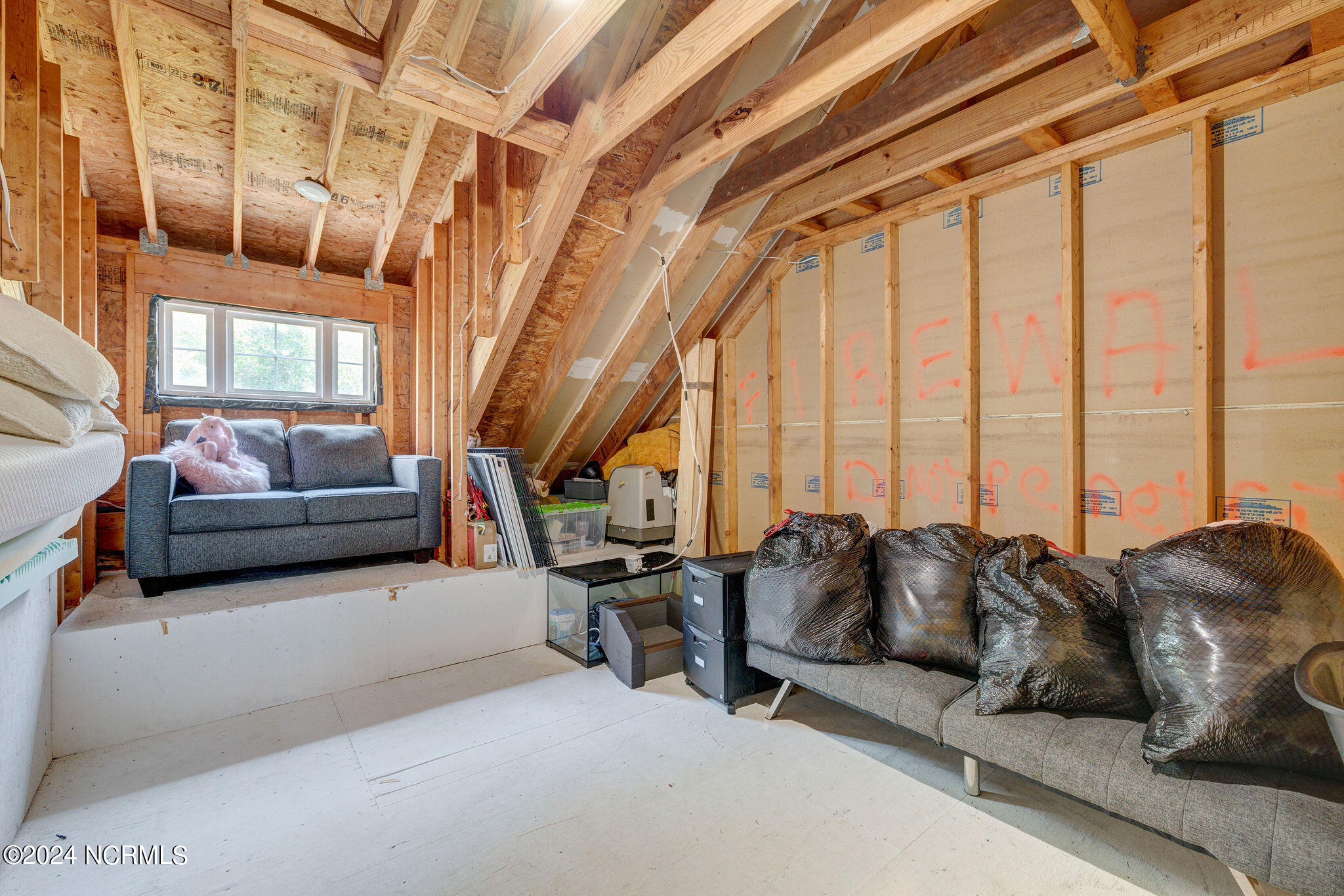 7403 Promontory Court N