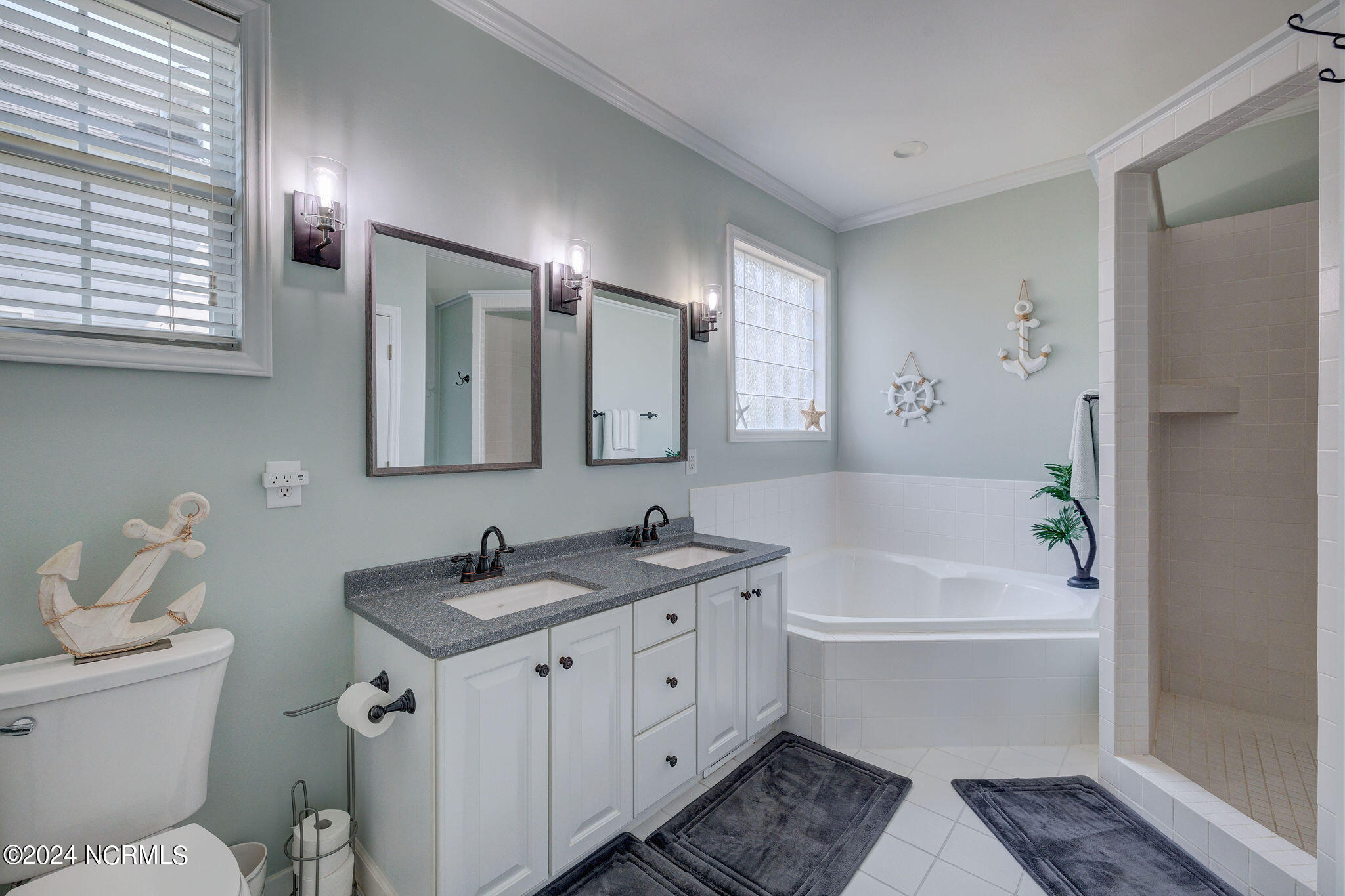 7403 Promontory Court N