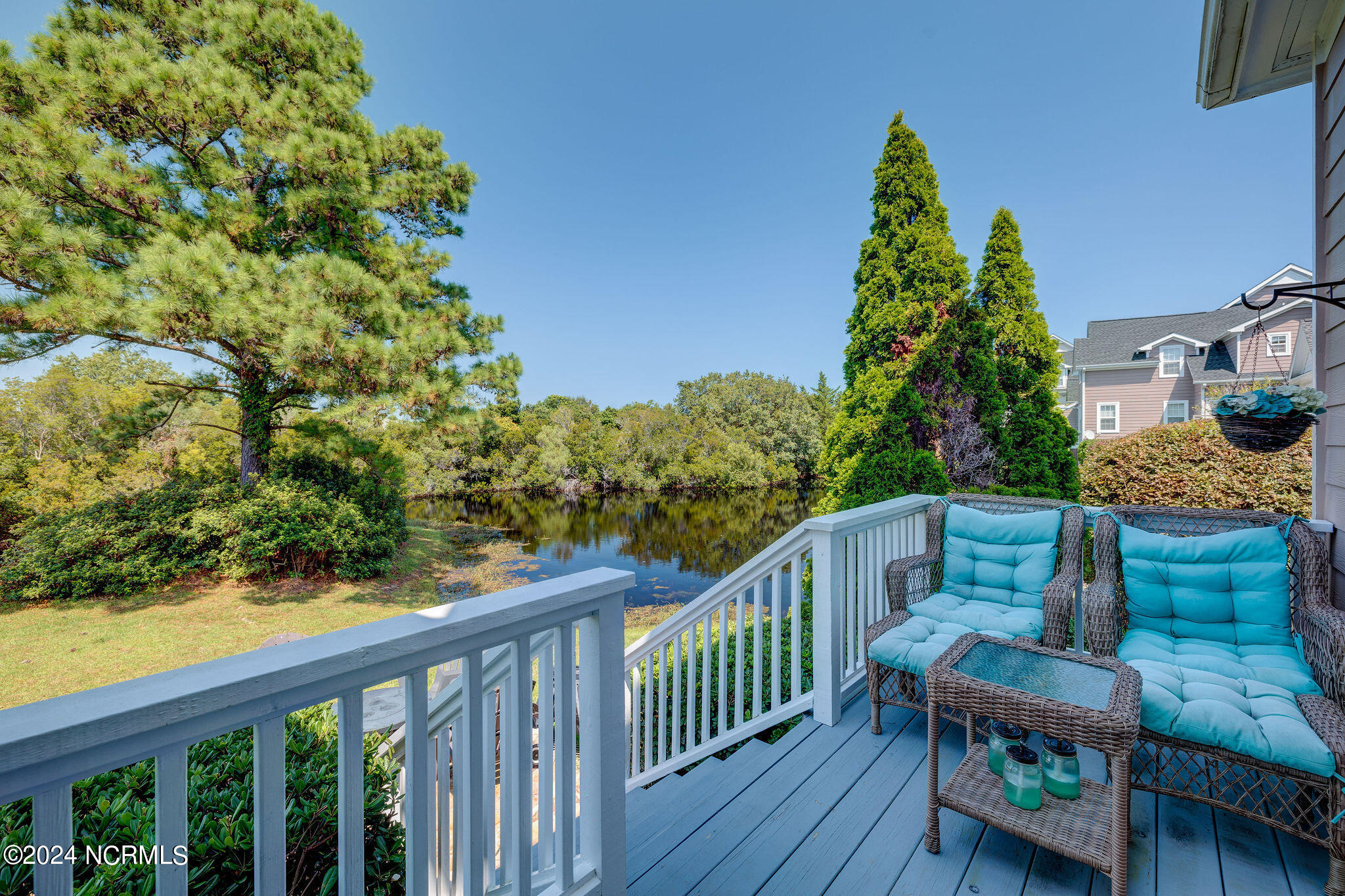 7403 Promontory Court N