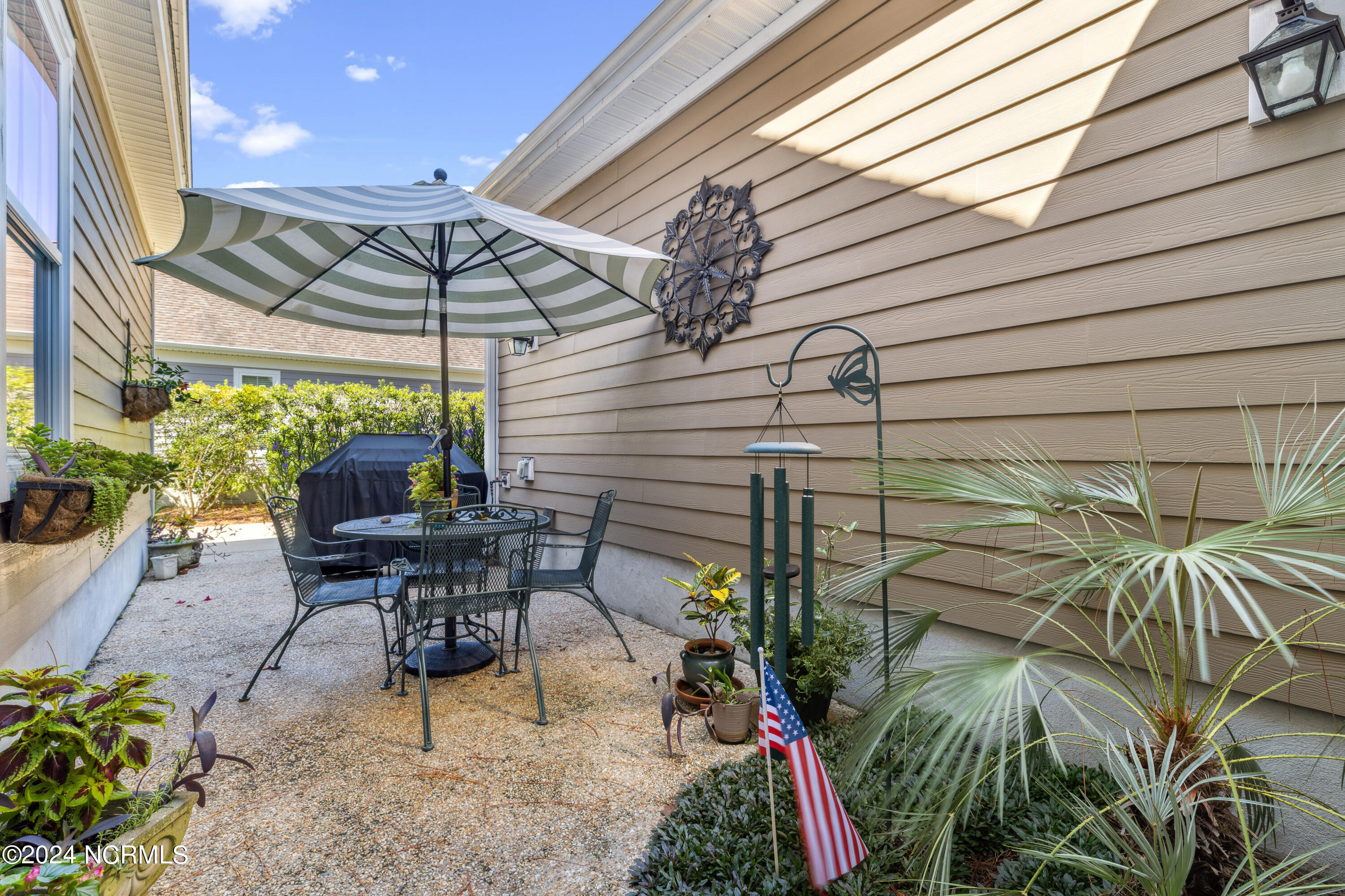 1085 Sandy Grove Place