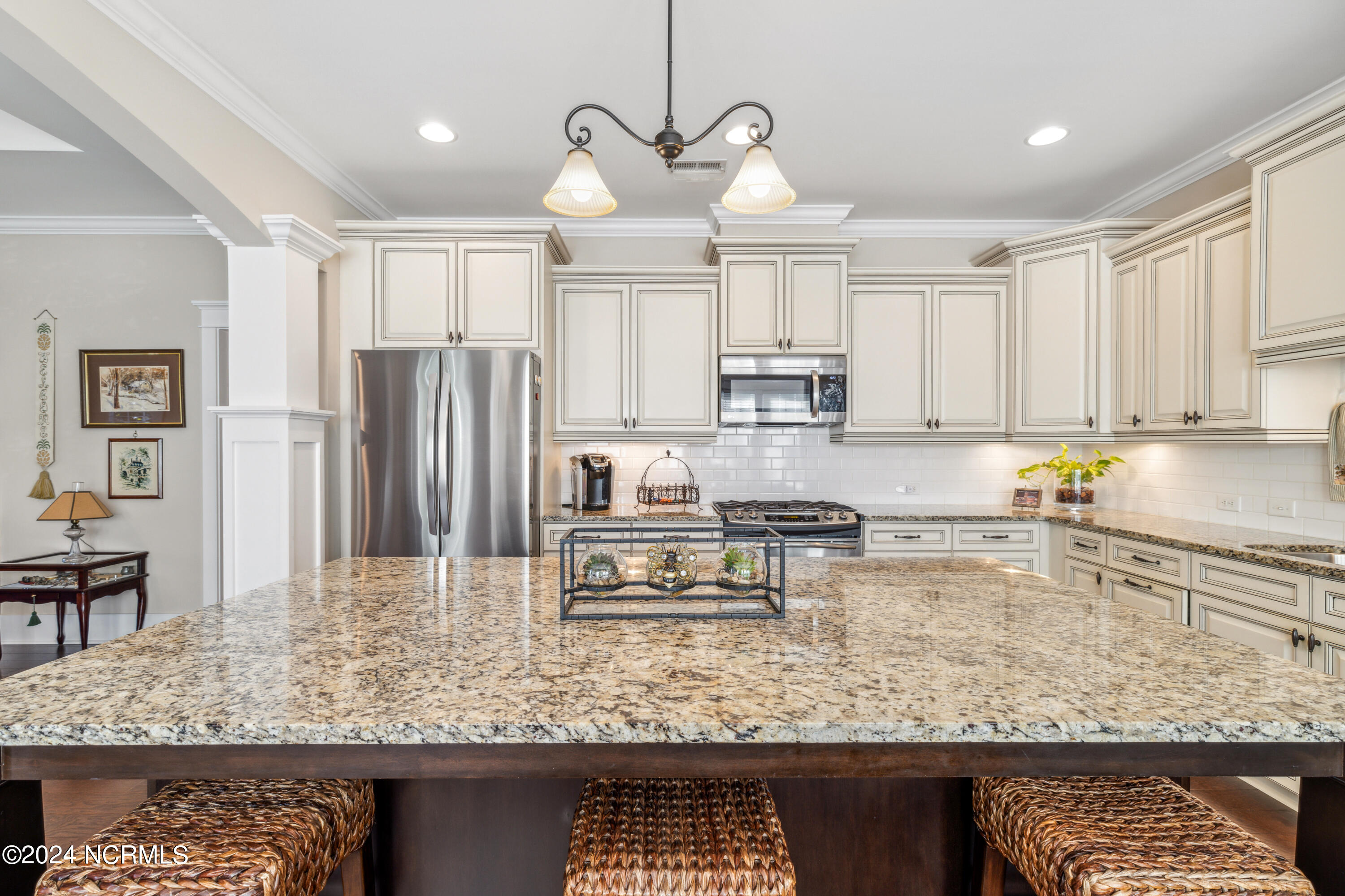 1085 Sandy Grove Place