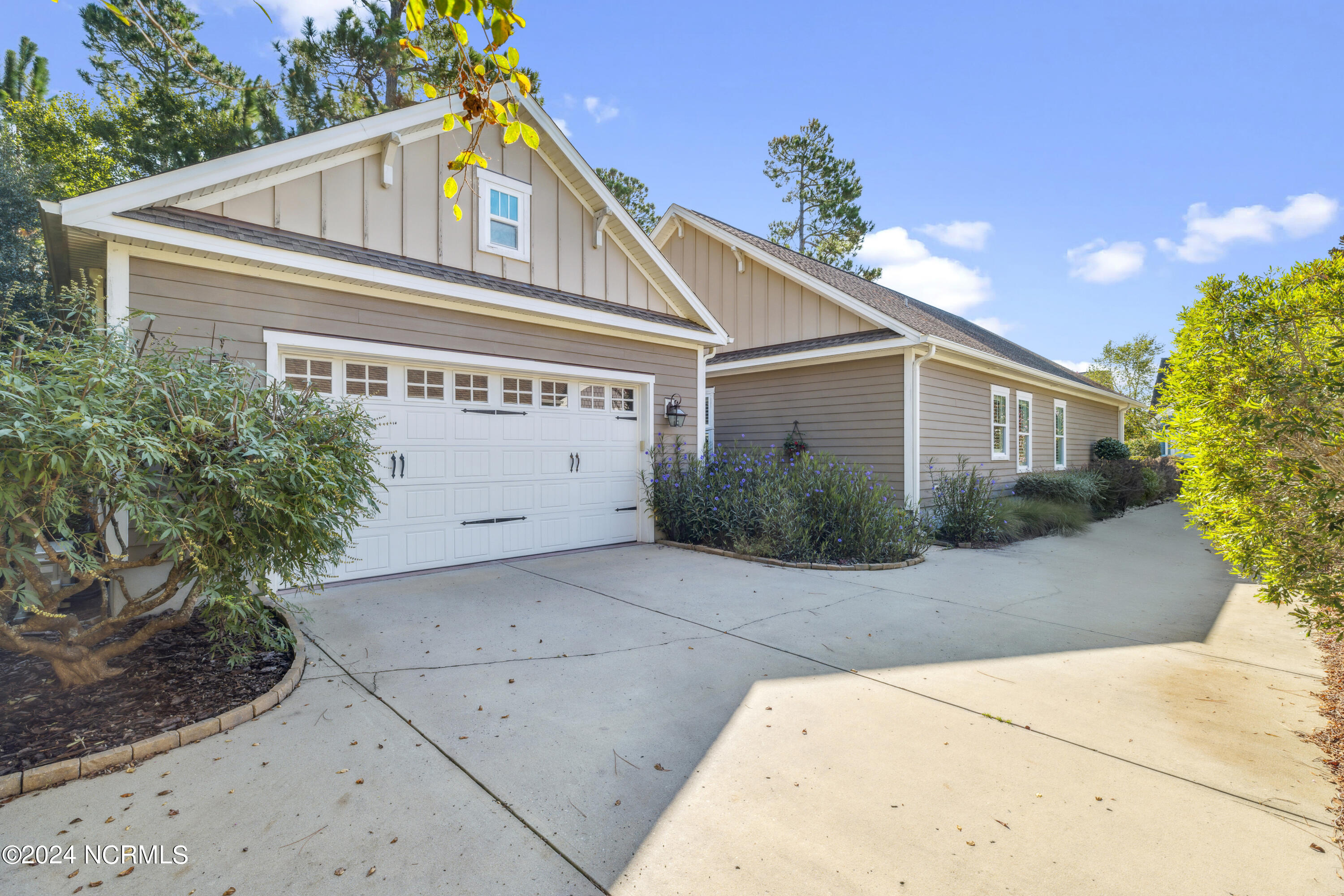 1085 Sandy Grove Place