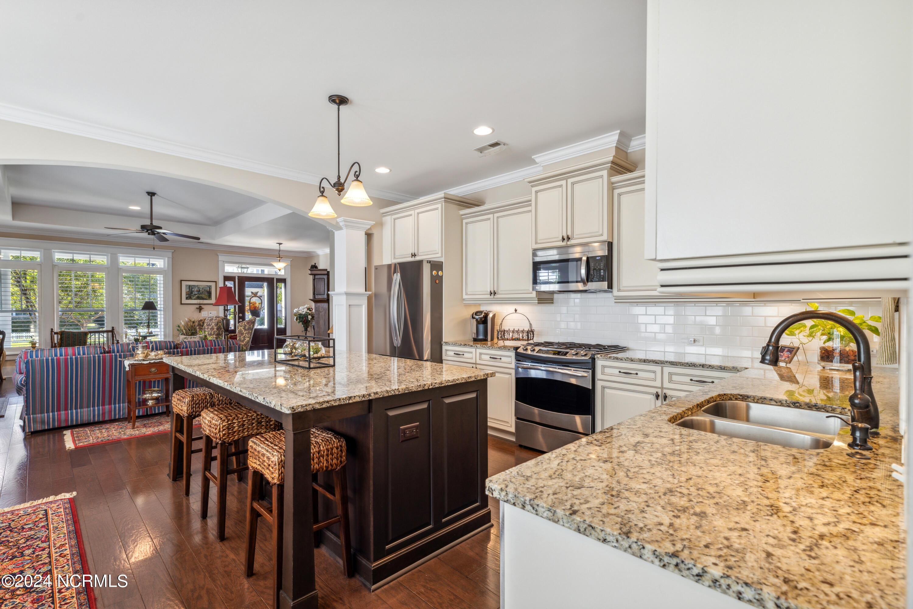 1085 Sandy Grove Place