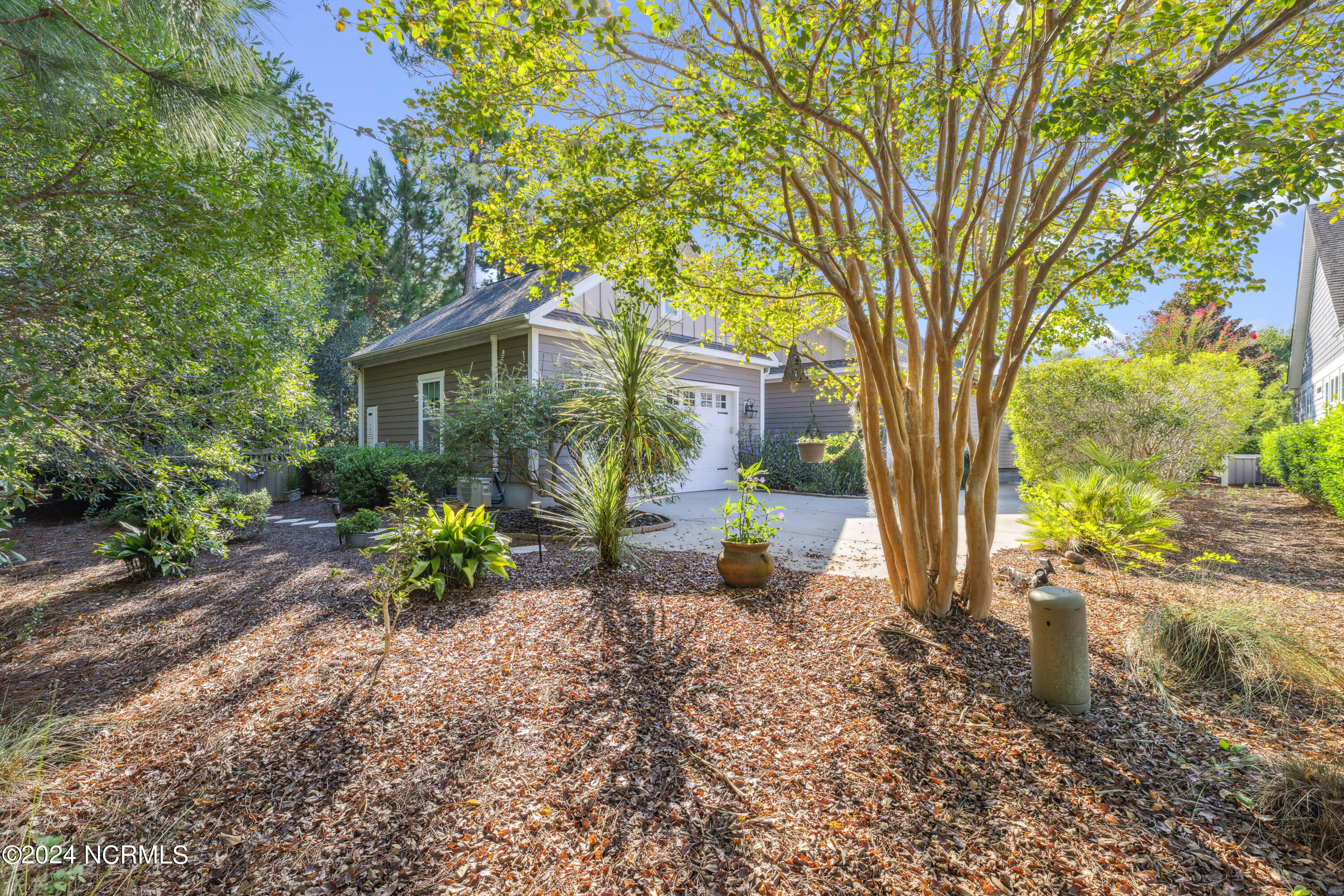 1085 Sandy Grove Place