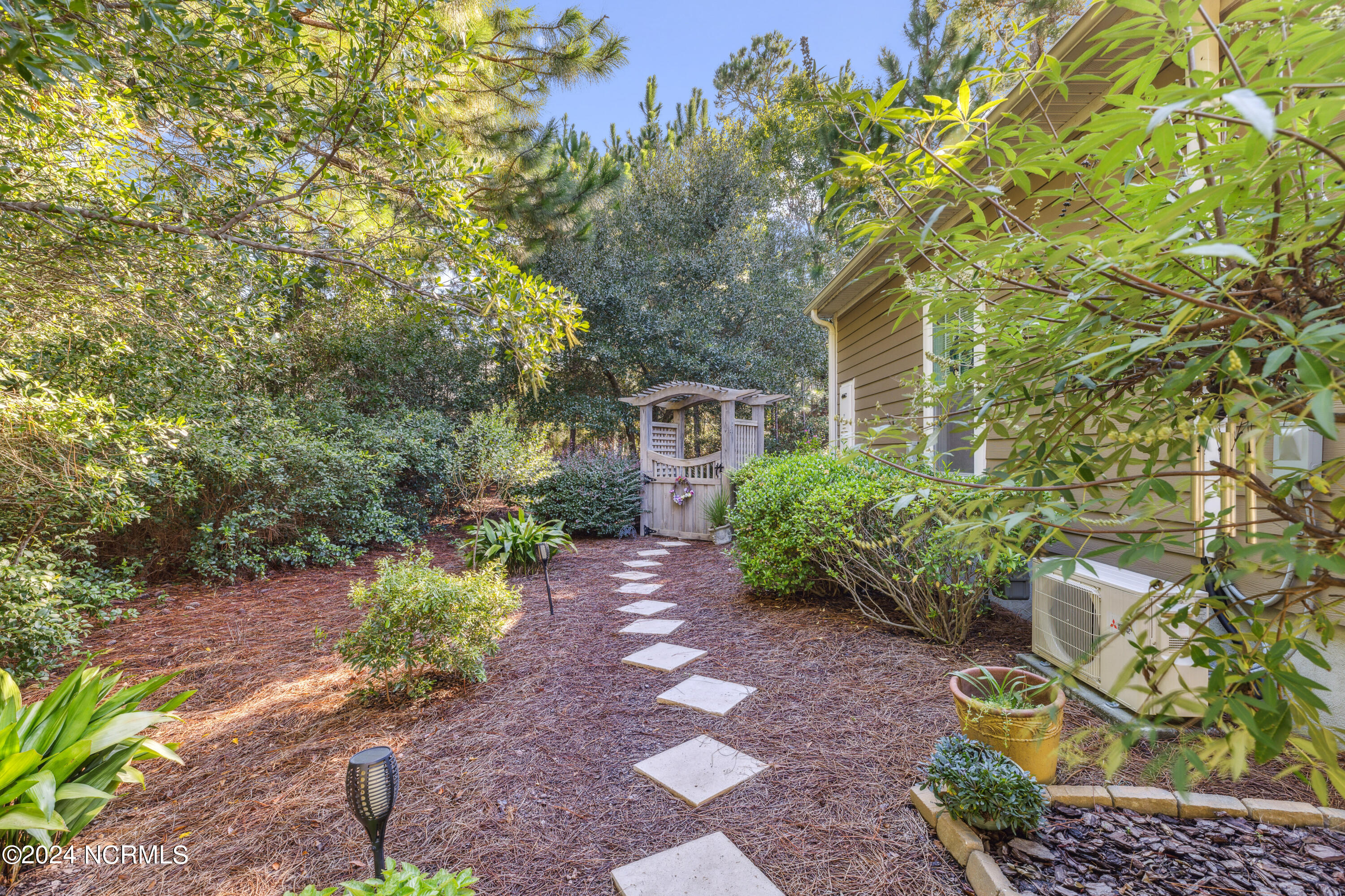 1085 Sandy Grove Place